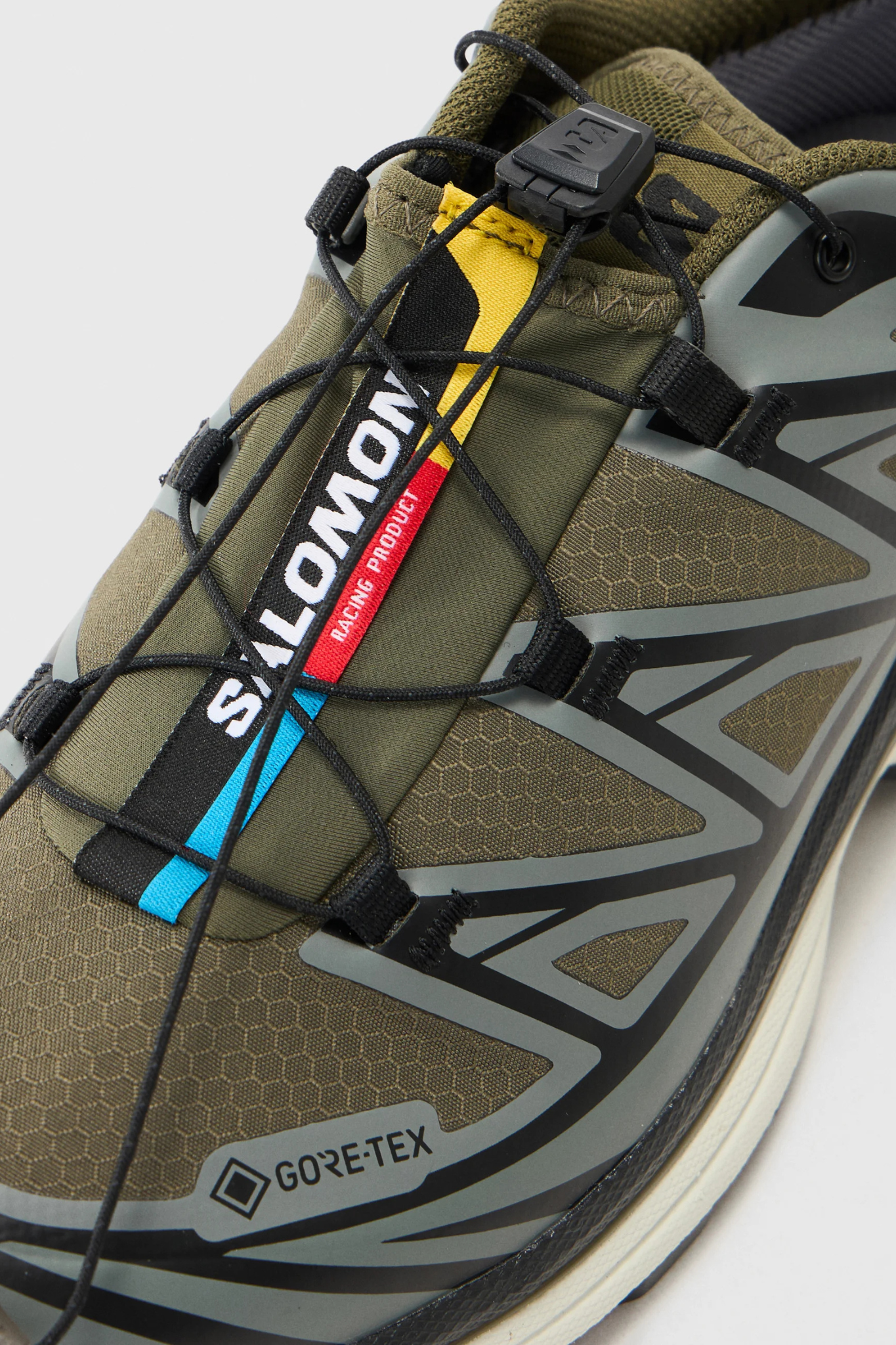 SALOMON XT-6 GTX SNEAKERS MEN - OLIVE NIGHT/SEDONA SAGE/BLACK. Close front view