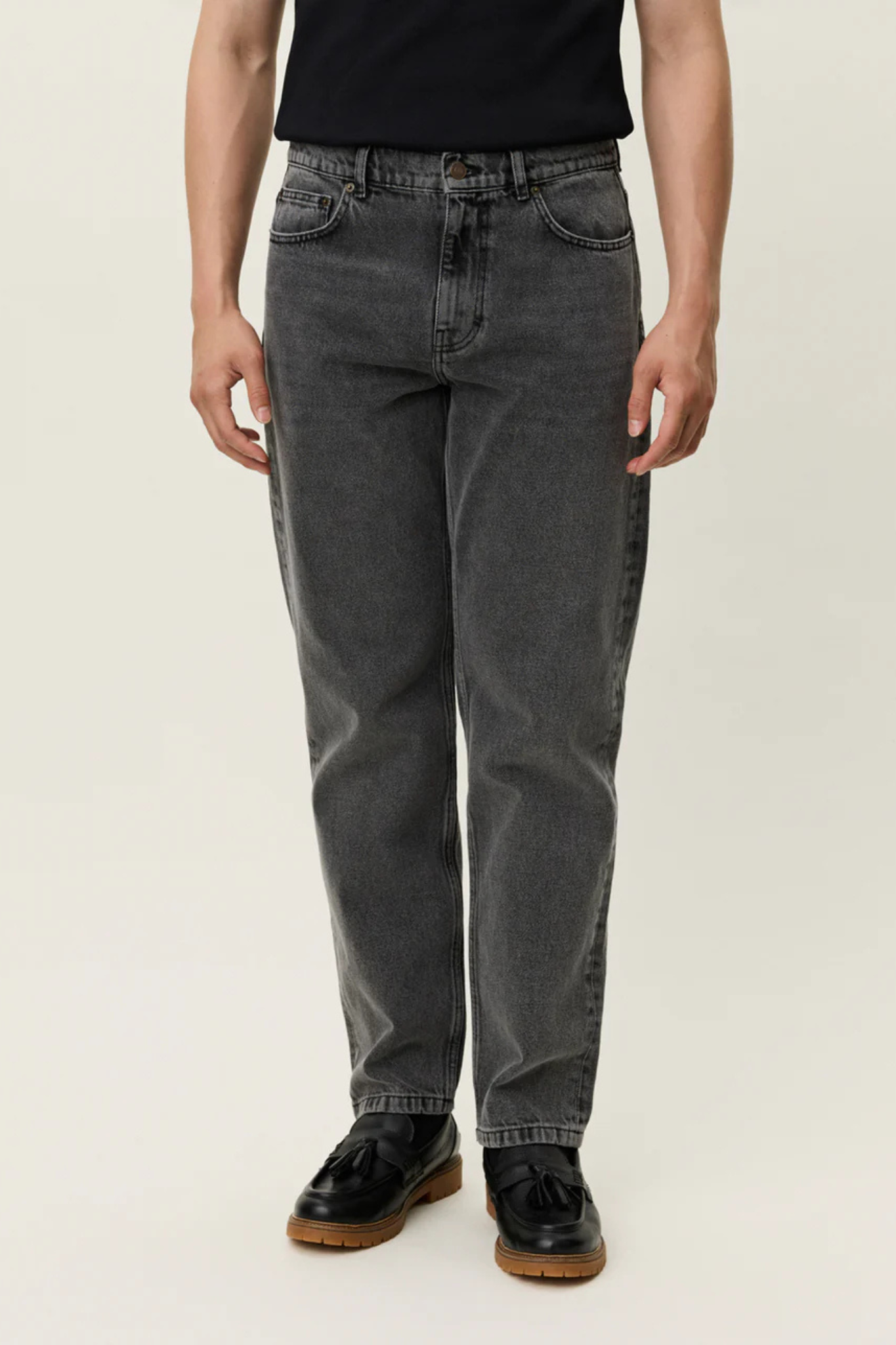 RYDER WASHED JEANS - GREY WASHED DENIM