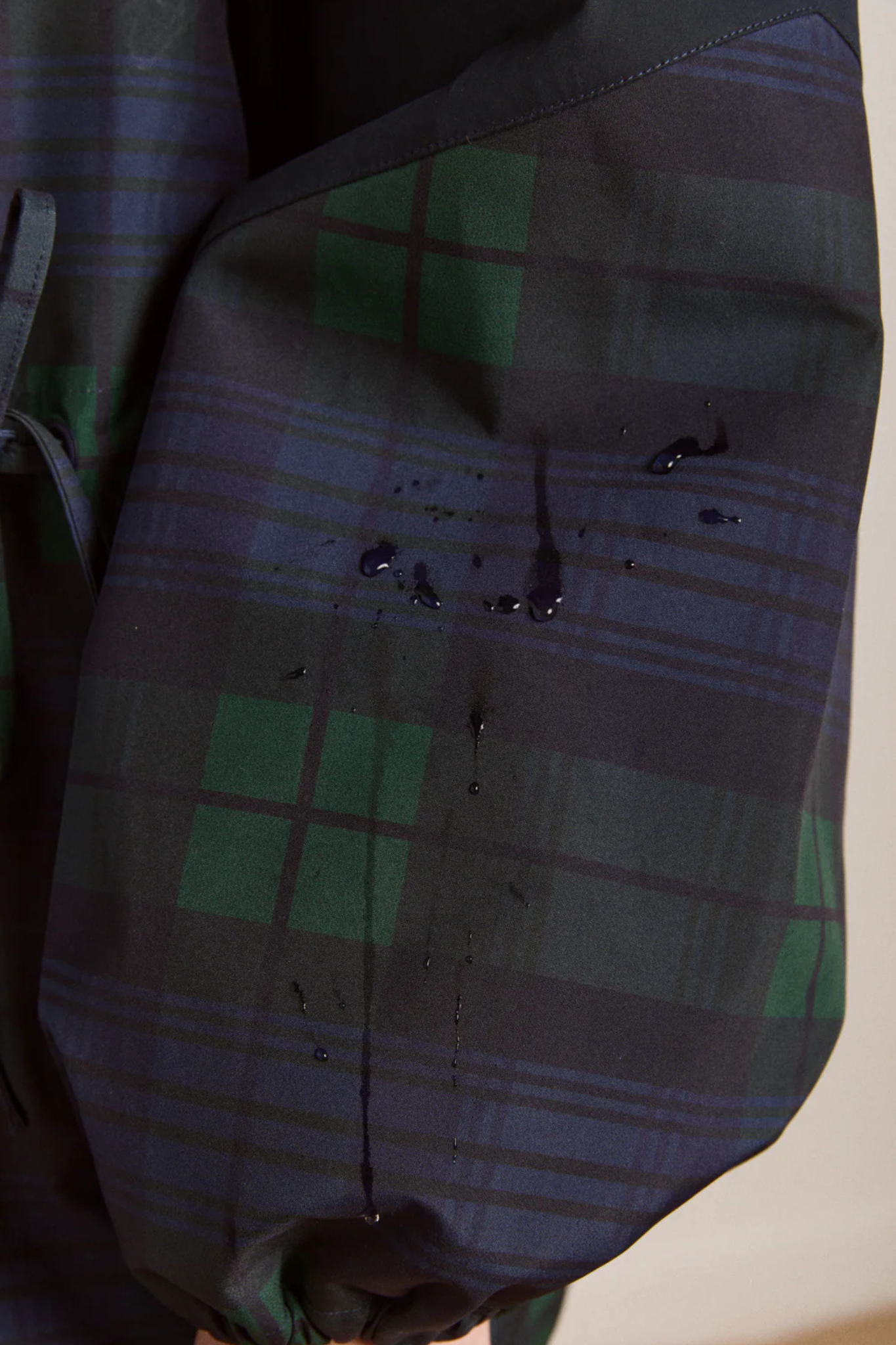 LIU RAINCOAT - NAVY CHECK
