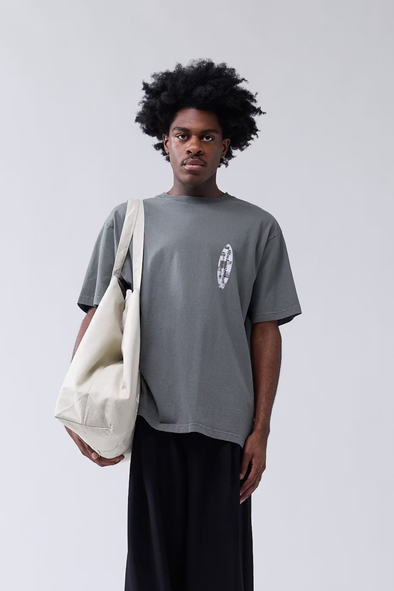 SURF ZINE T-SHIRT - SHARK/GREEN