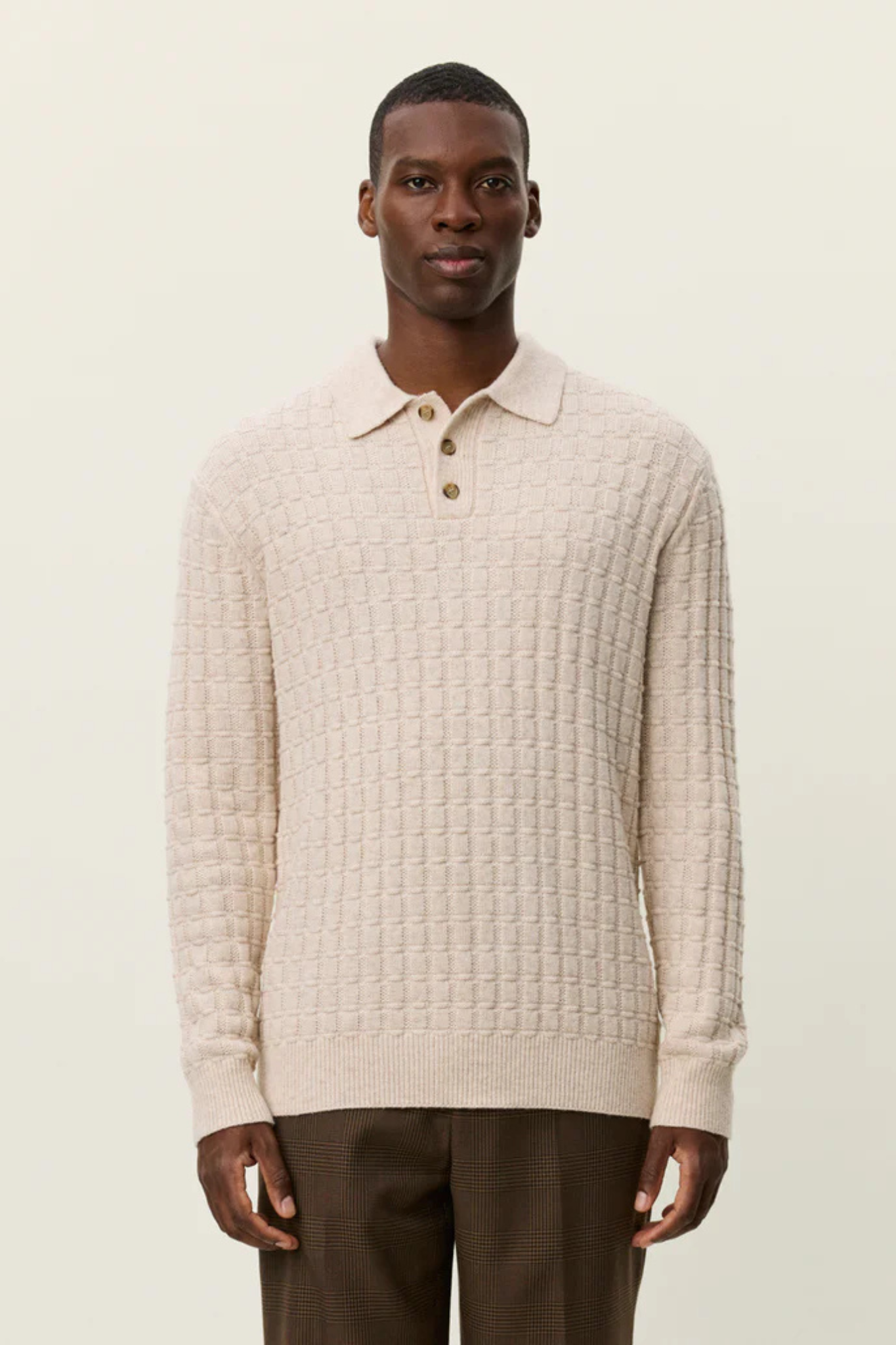 GUSTAV SQUARED STRUCTURE POLO KNIT - LIGHT SAND MELANGE