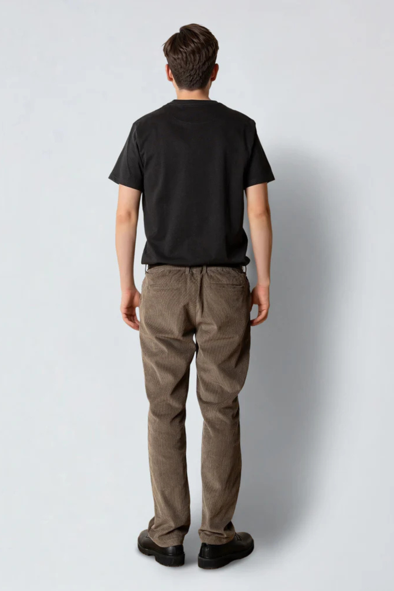 STABLE T-SHIRT - BLACK