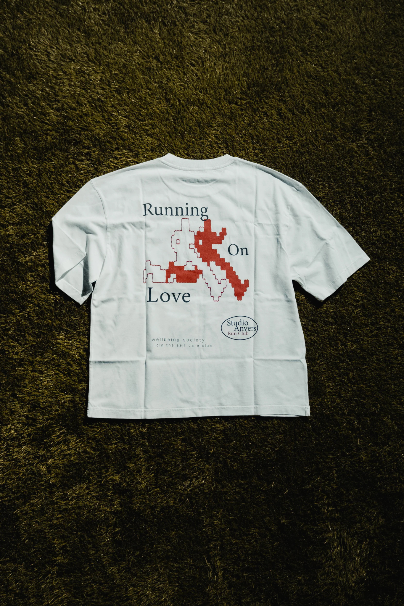 RUNNING ON LOVE T-SHIRT - WHITE