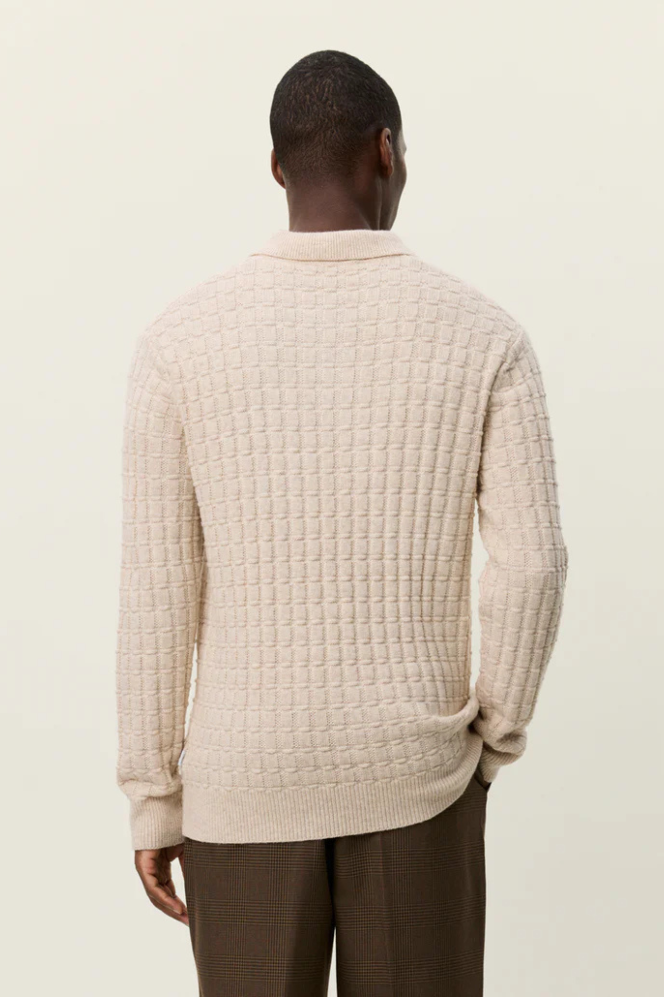 GUSTAV SQUARED STRUCTURE POLO KNIT - LIGHT SAND MELANGE