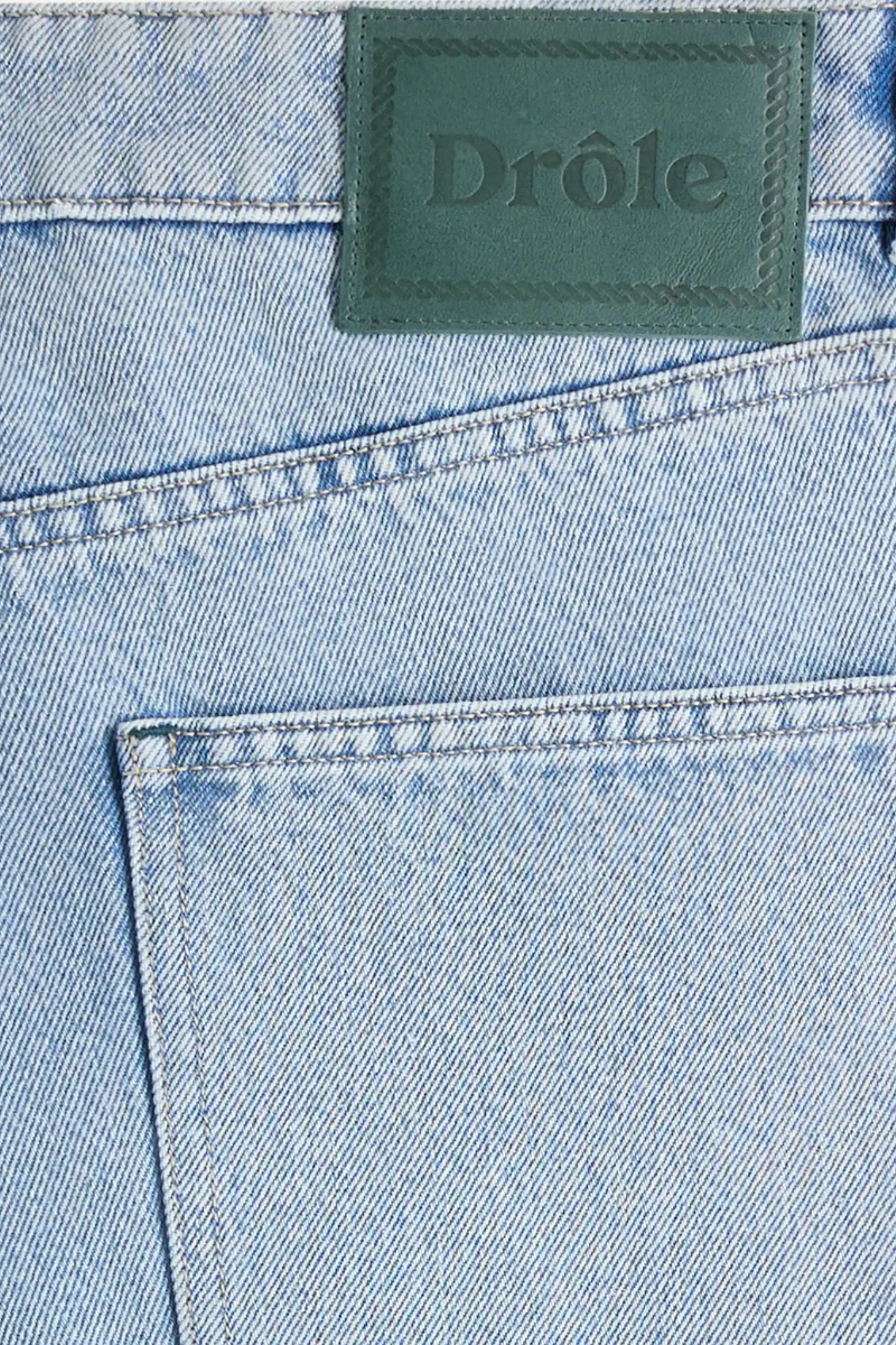LE JEAN DELAVE - LIGHT BLUE