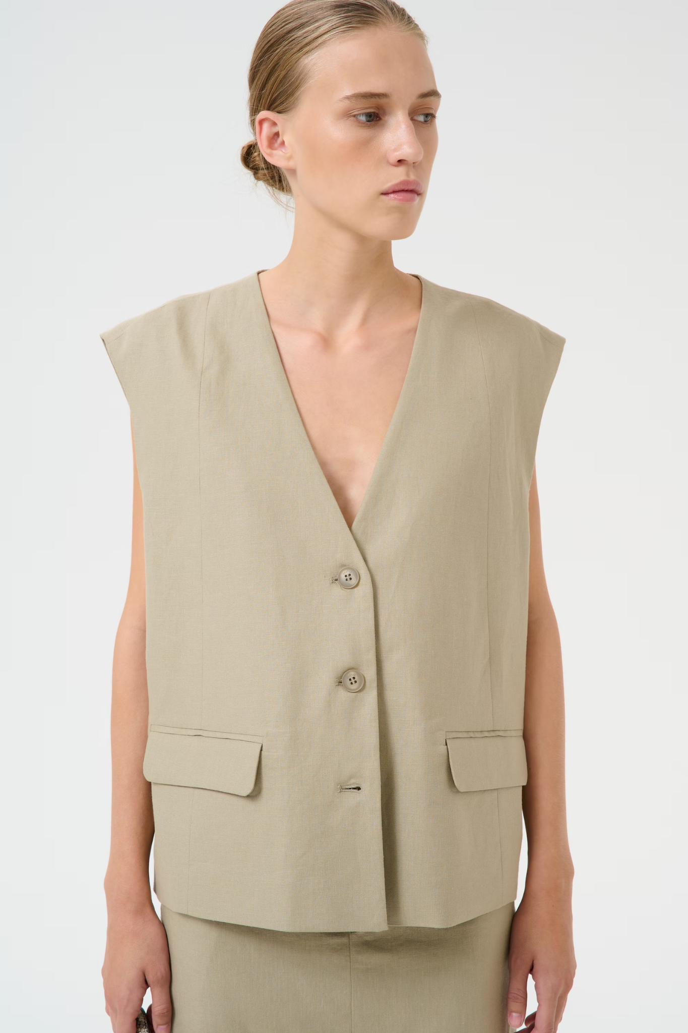 IZZA LINEN WAISCOAT - SILVER SAGE
