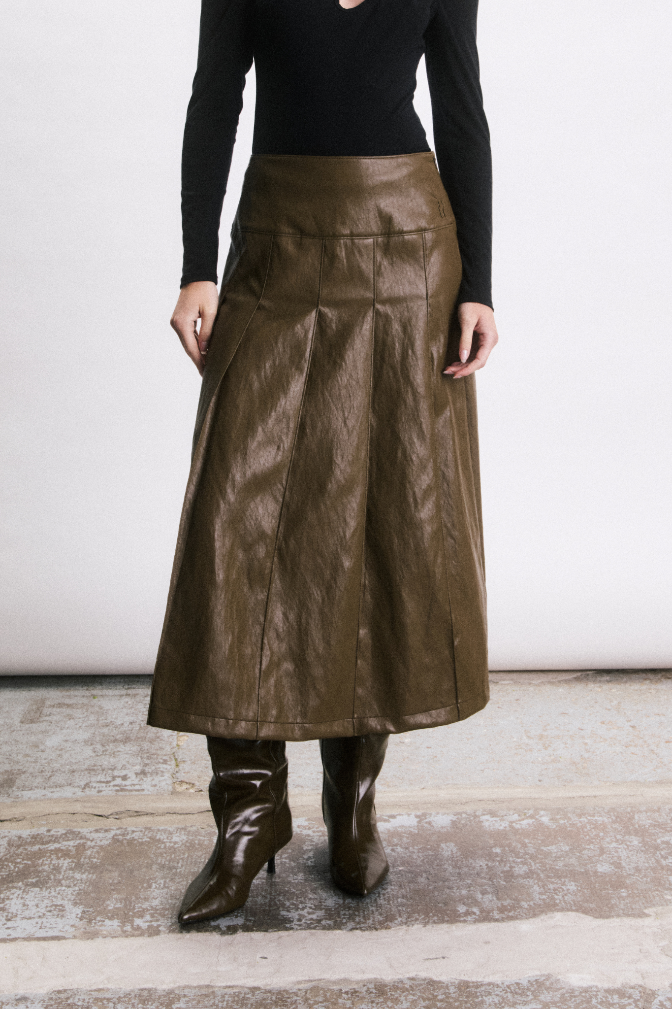 ROWAN SKIRT - KHAKI