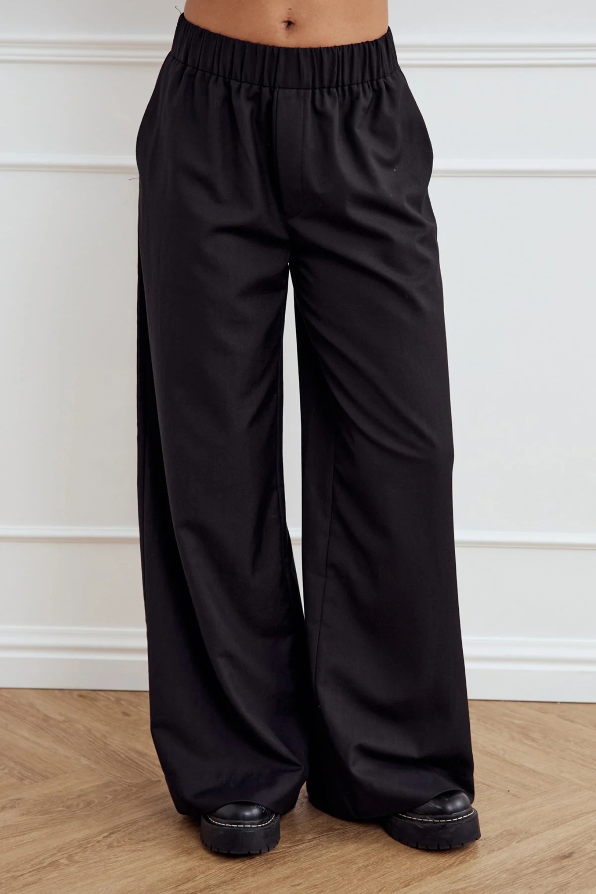 KAMERON PANTS - BLACK