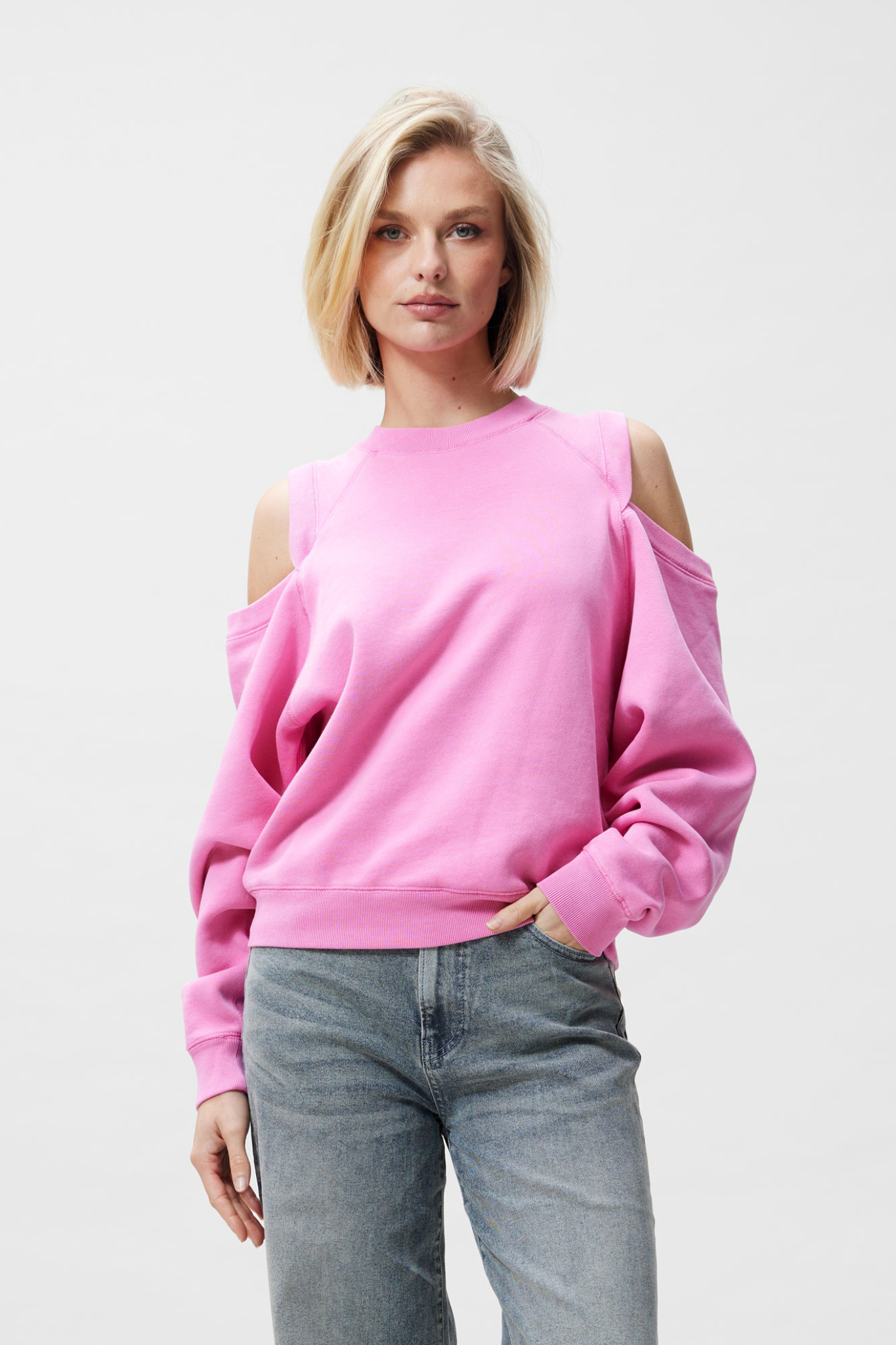SWEATER WITH CUT OUT - ROSEBLOOM