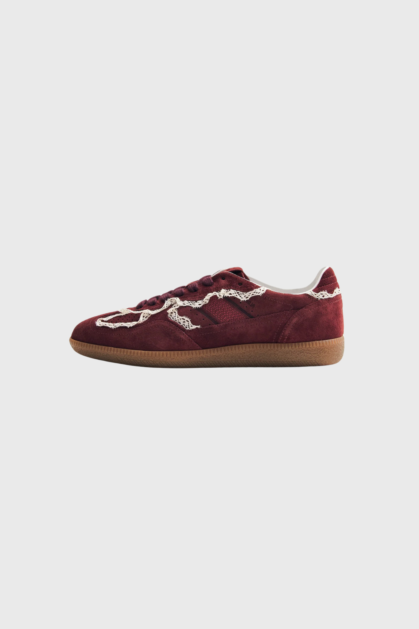 Alohas crochet leather sneakers in burgundy. Side view