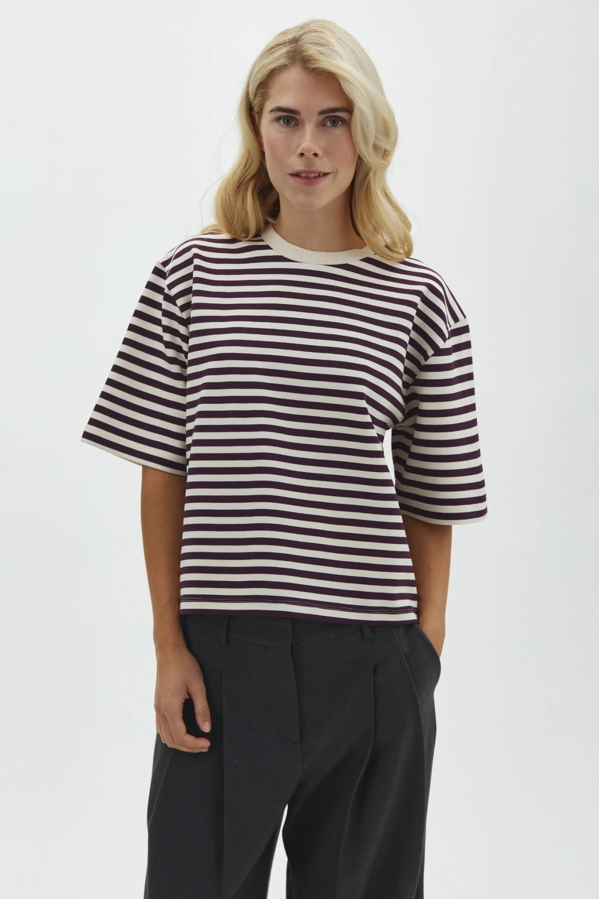 EMRYS BETSY GESTREEPT T-SHIRT - PURPLE SUGAR