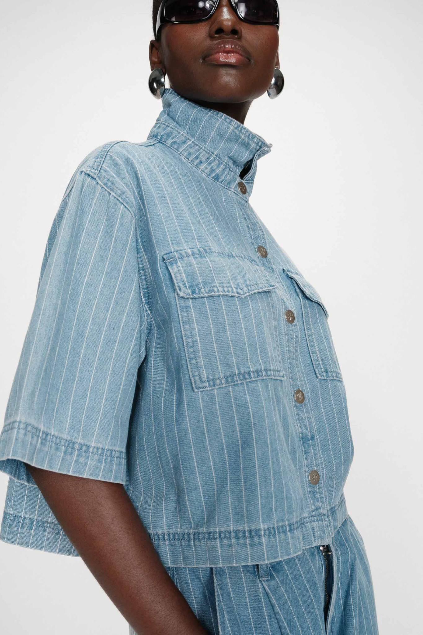 VITA SHIRT - STRIPED BLUE