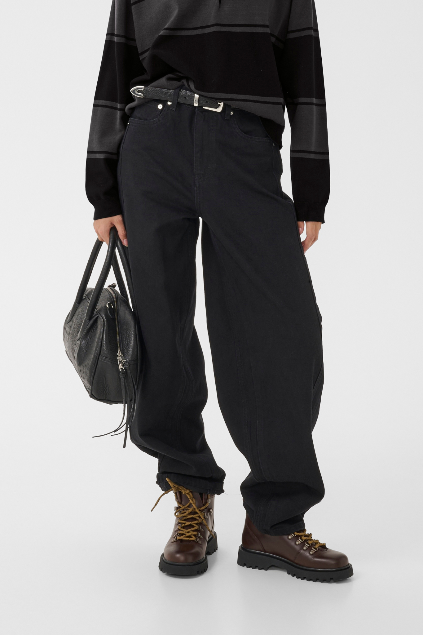 MAWI HW BALLON JEANS - BLACK WASHED