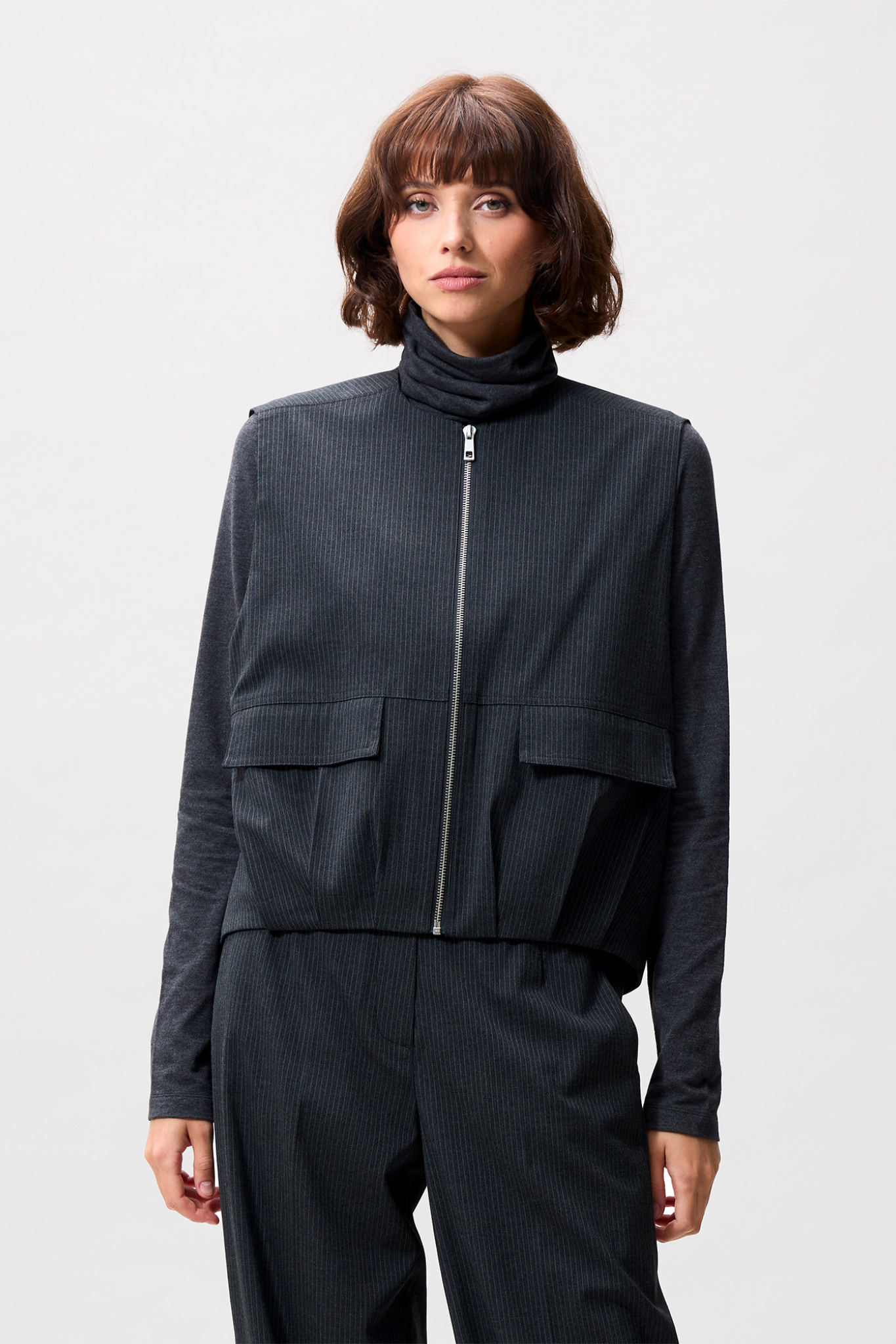 PINSTRIPE BODYWARMER VEST - DARK GREY MELANGE
