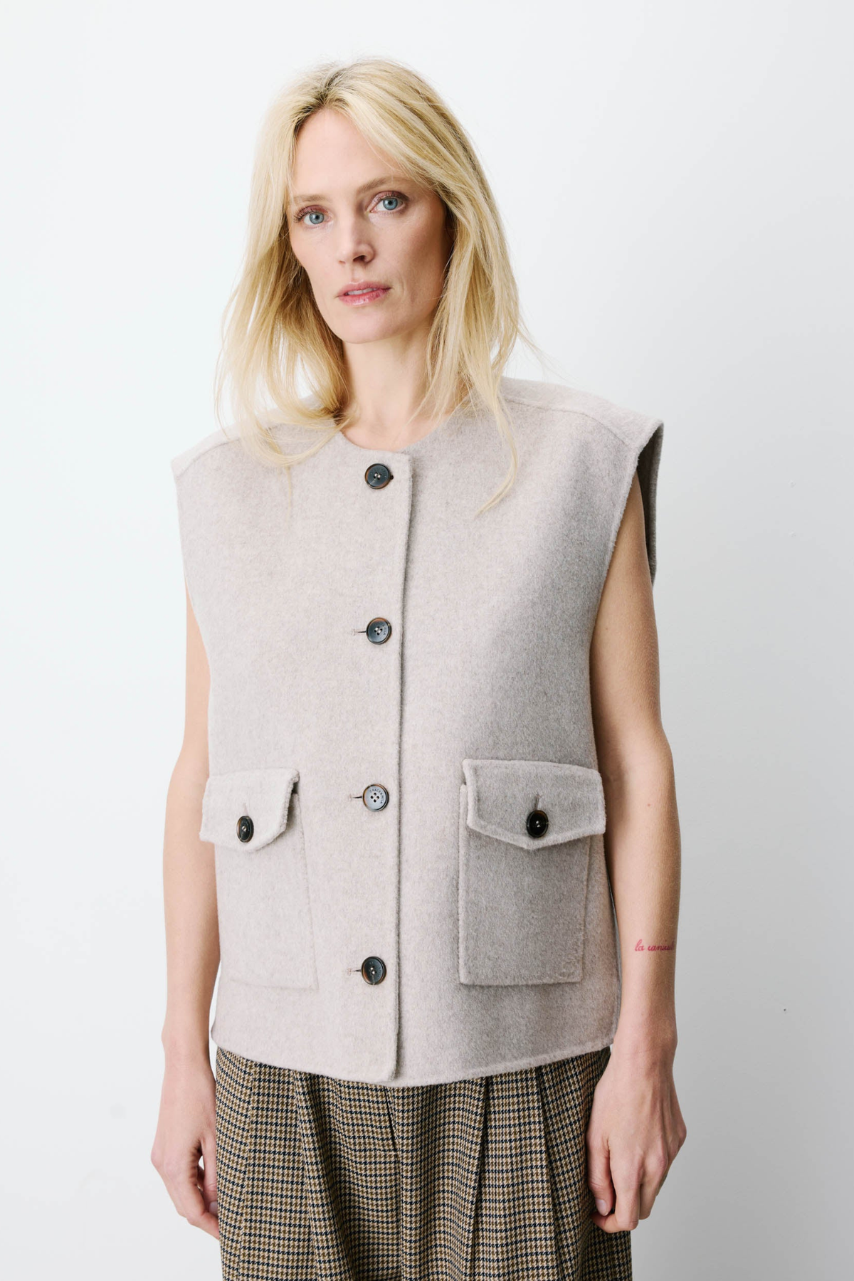 ADAGIO VEST - SABLE