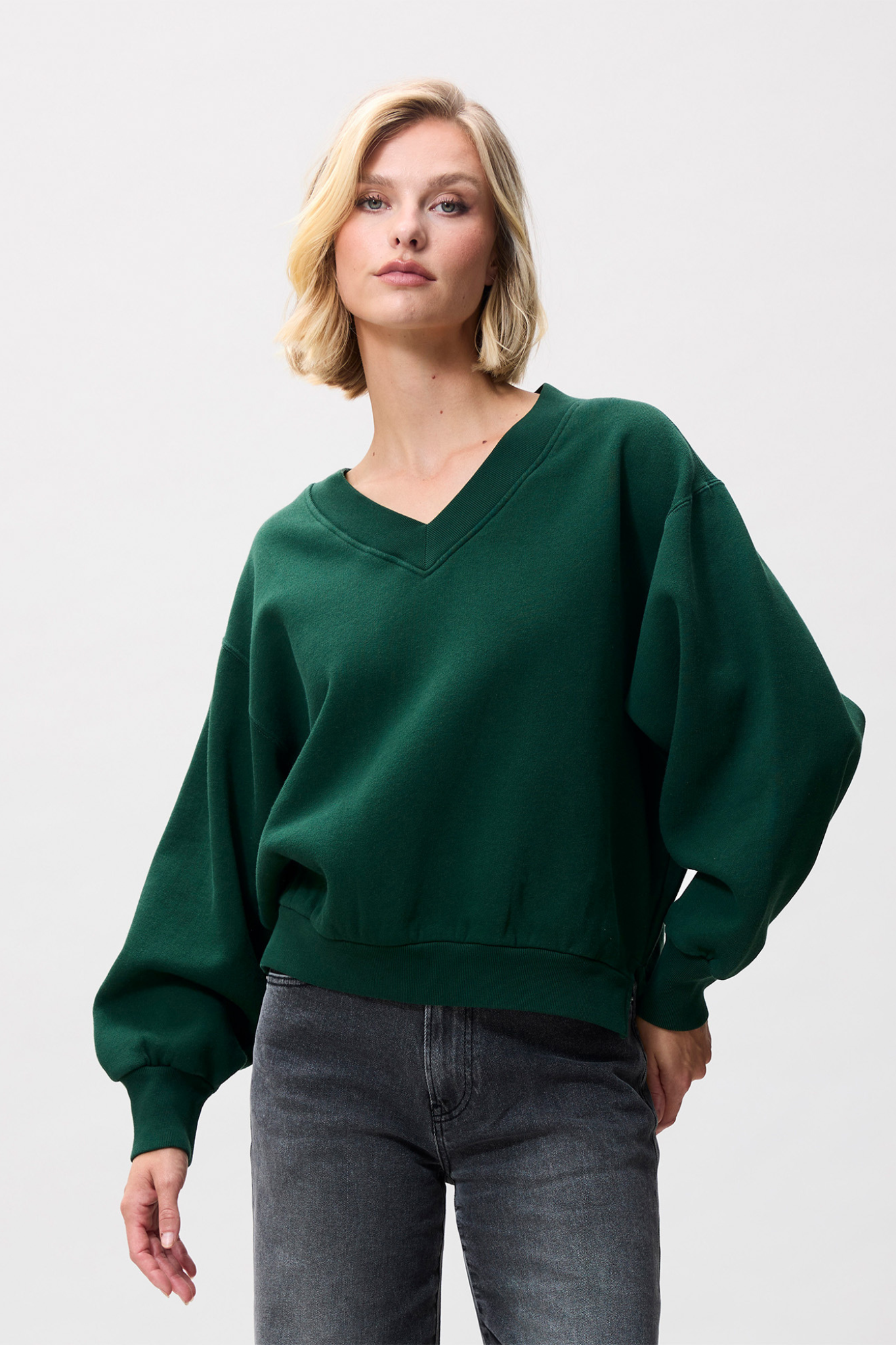SWEATER WITH VNECK - PINE FOREST