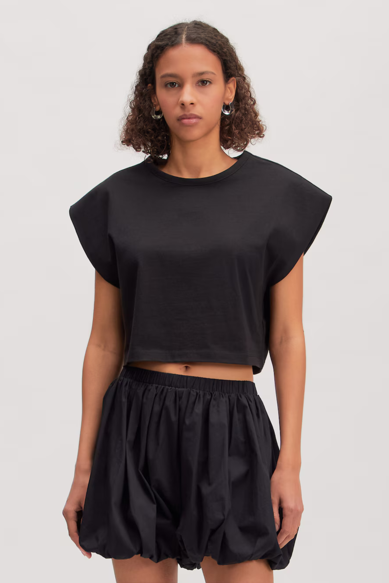 XOPHIA T-SHIRT - BLACK