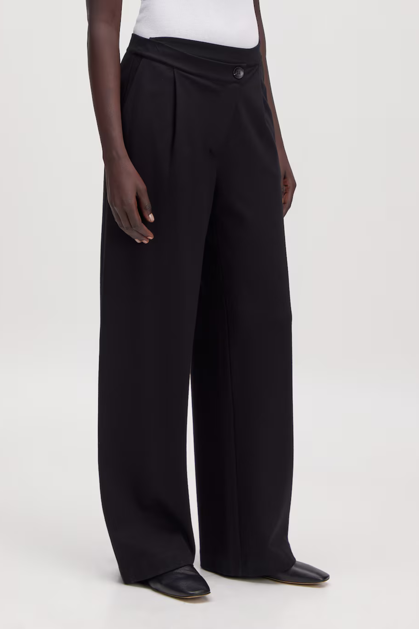 CALLISTA PANTS - BLACK