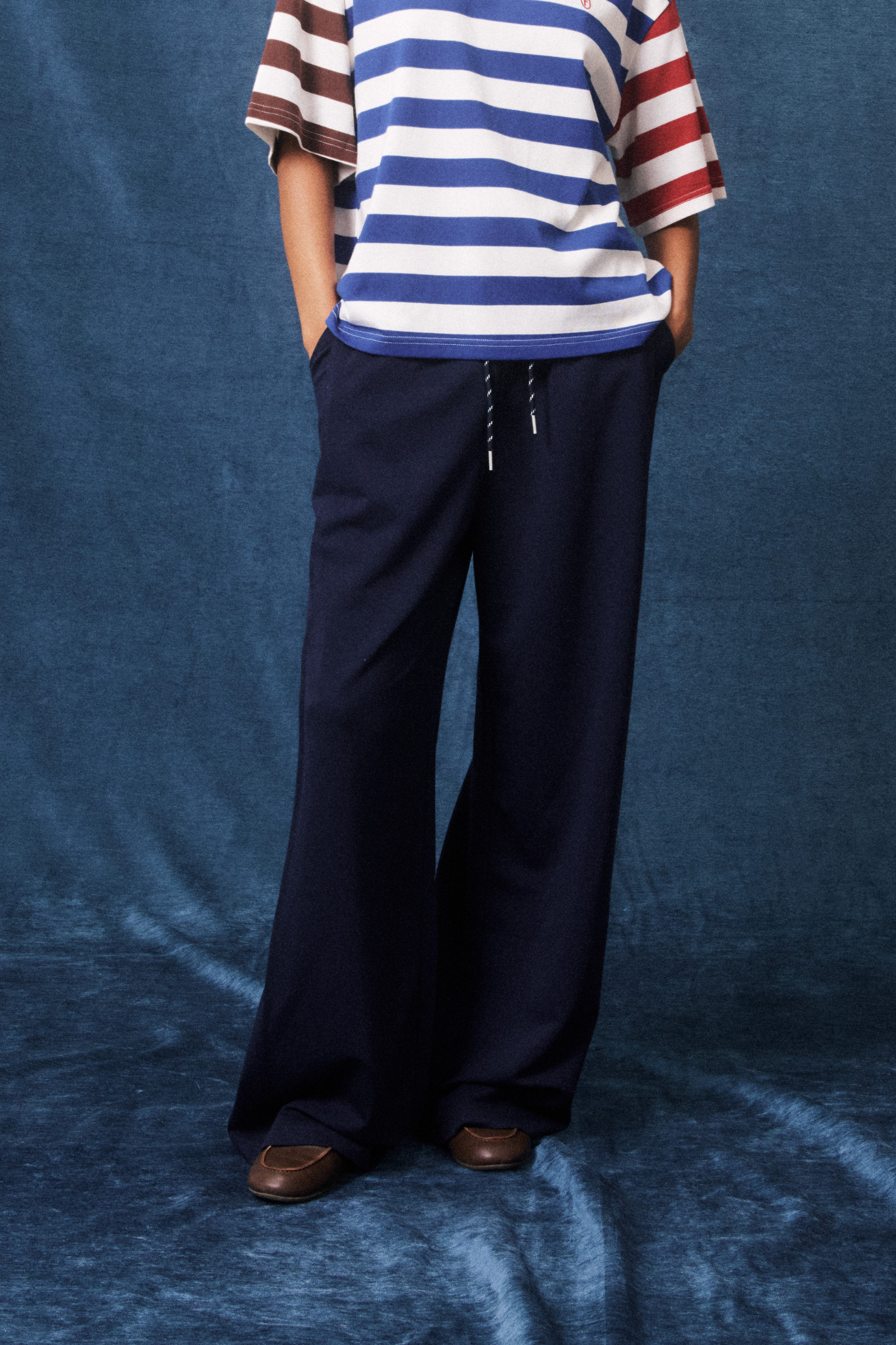 WELLS PANTS - BLUE MARINE