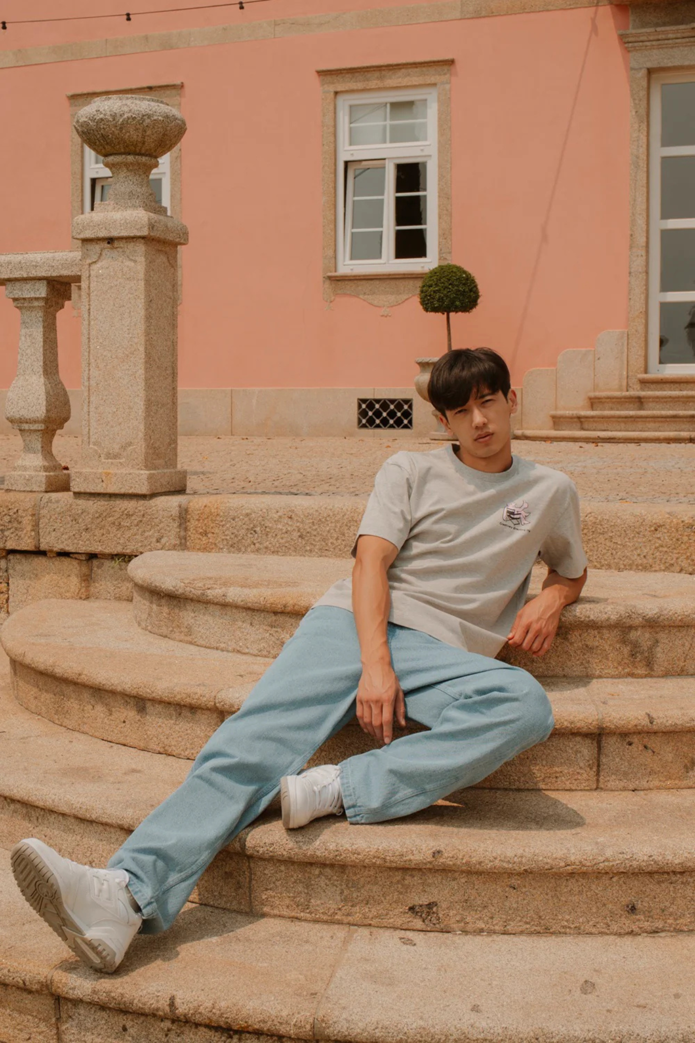 DIRECTING LIFE T-SHIRT - GREY MELANGE
