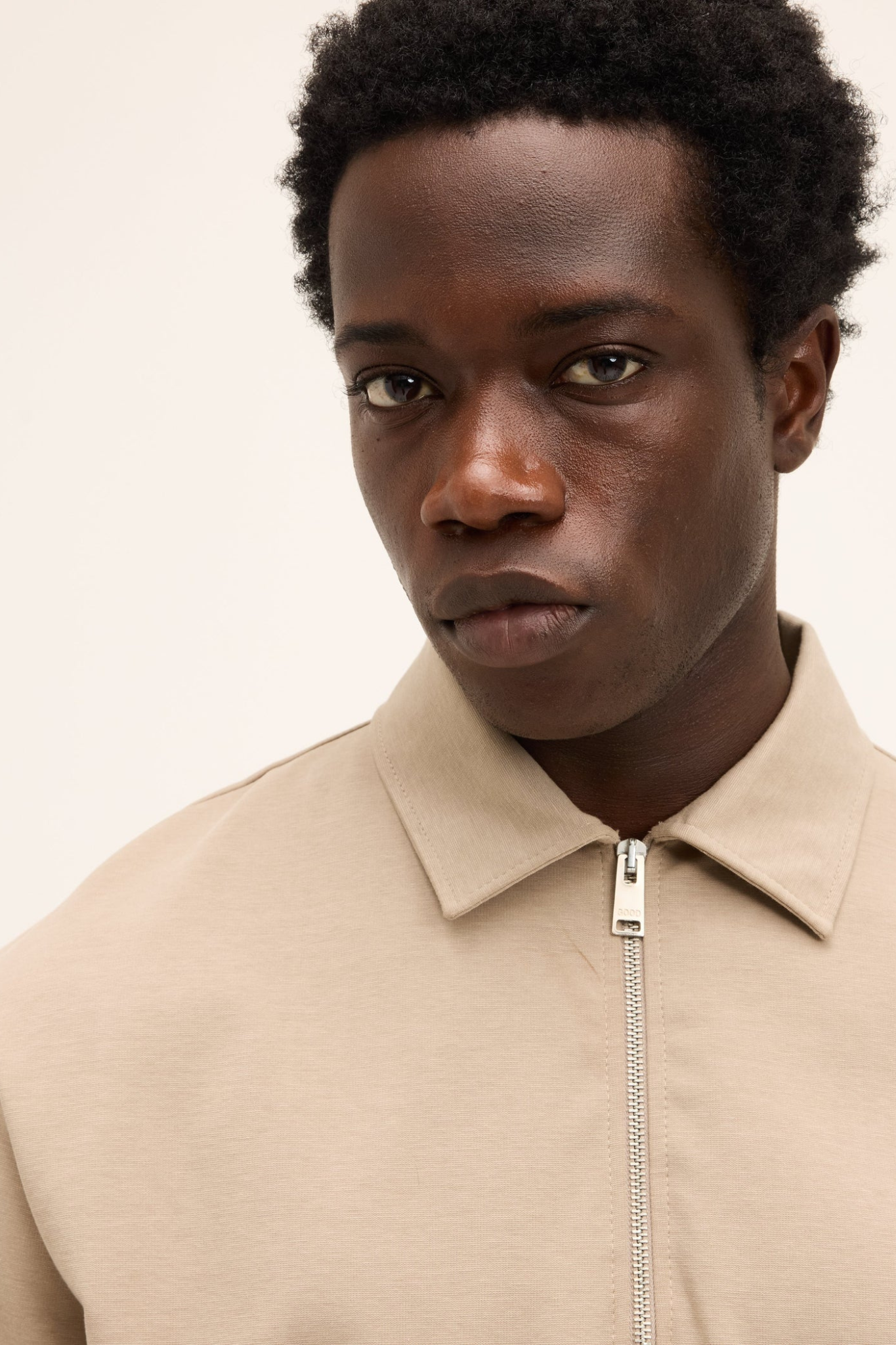 POST ZIPPER POLO - BEIGE