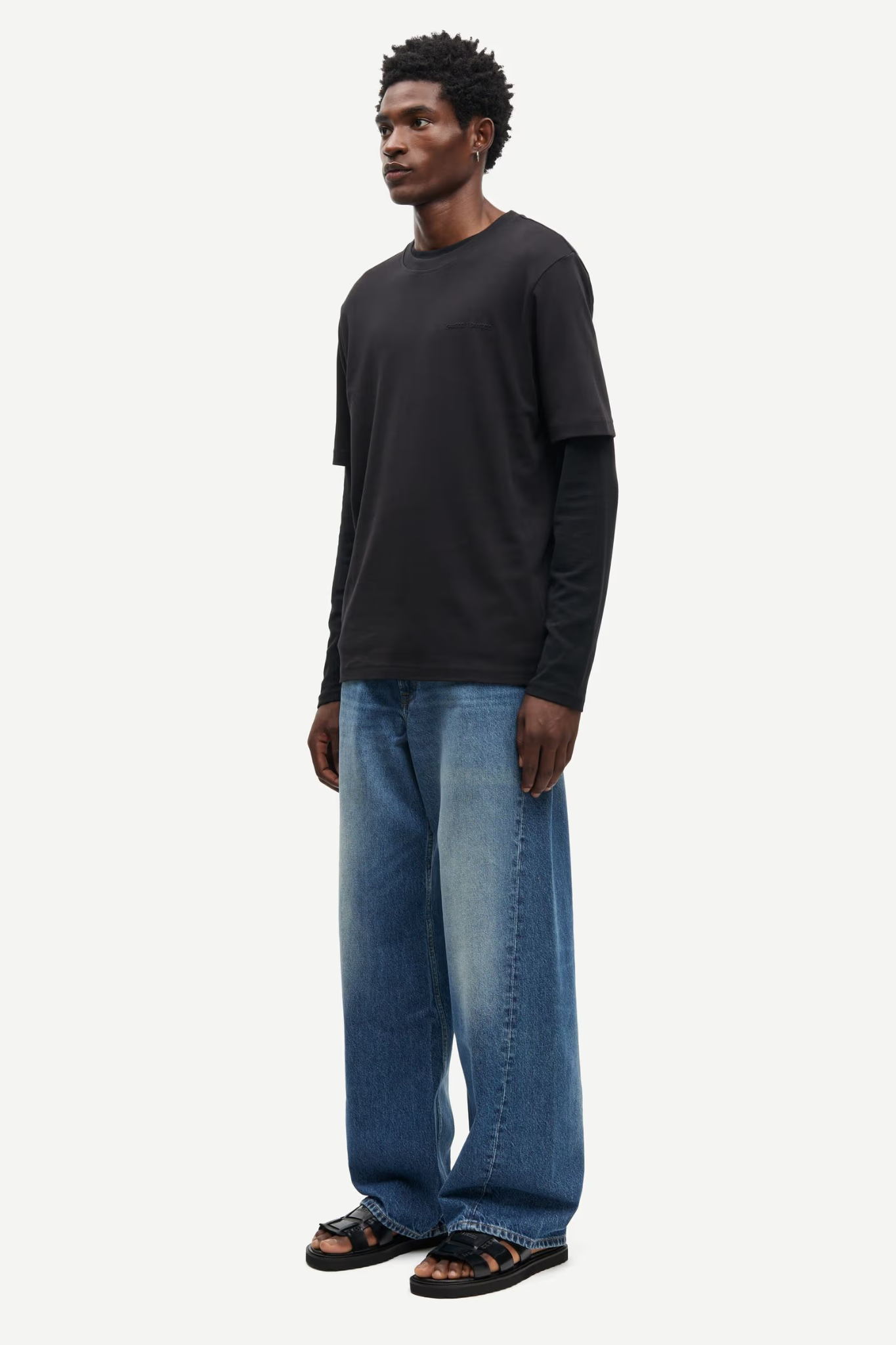JESPER T-SHIRT - BLACK