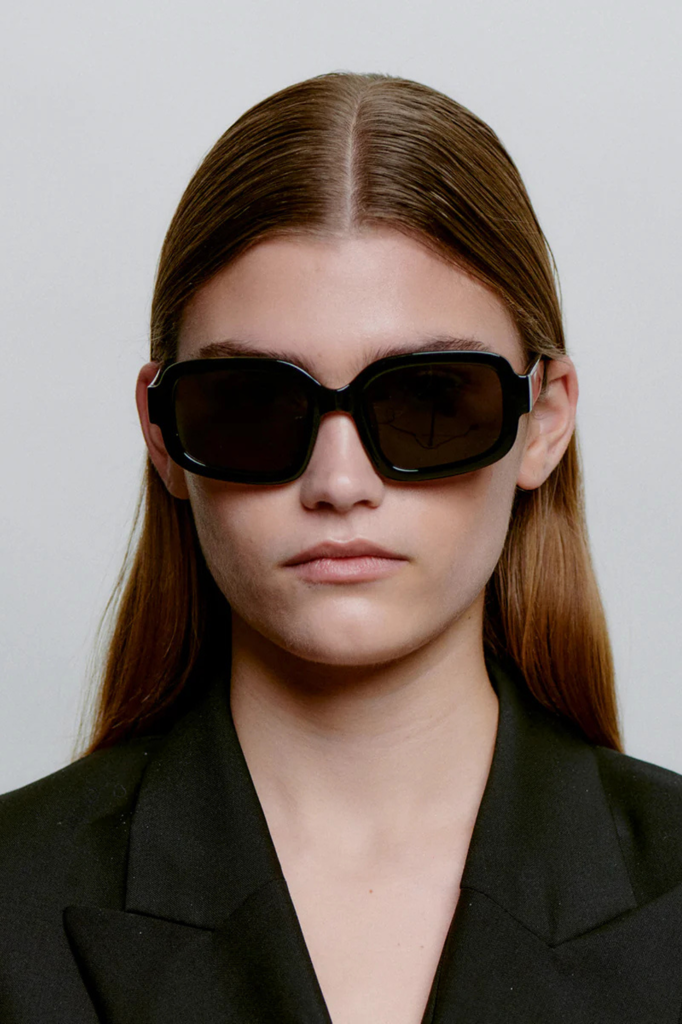 PLUTO SUNGLASSES - BLACK