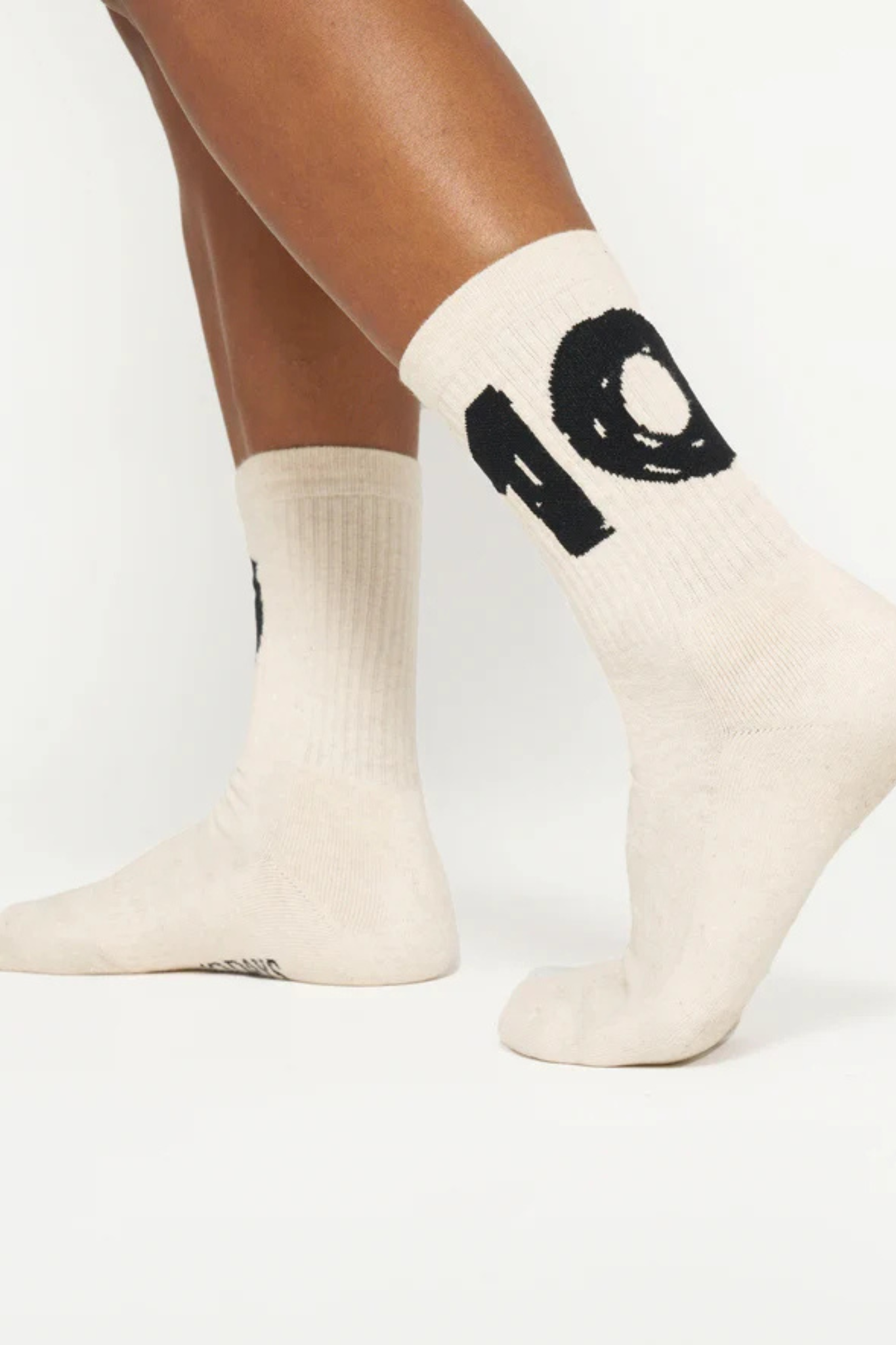 10DAYS socks in soft white melee. Side view