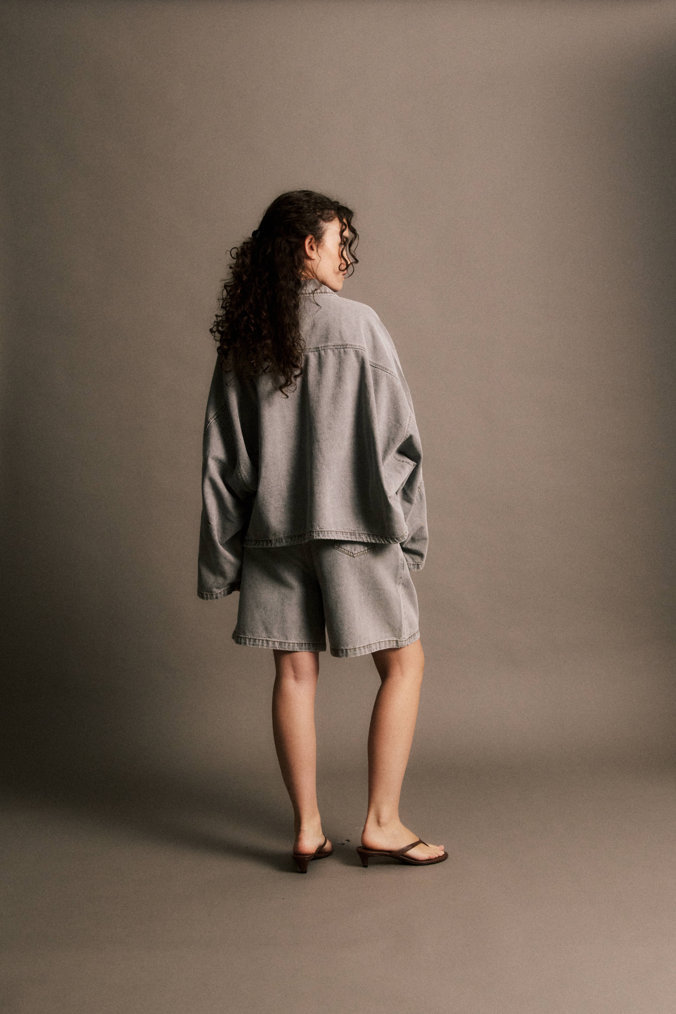 KYLIAN VEST - GREY
