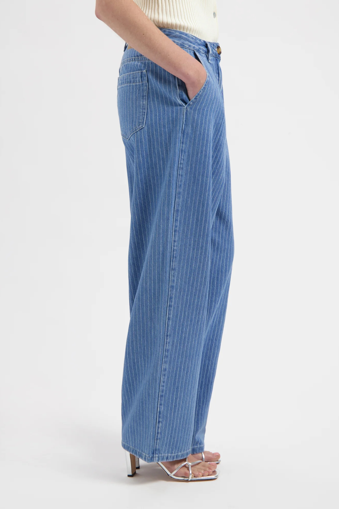 LINA JEANS - LIGHT BLUE STRIPE