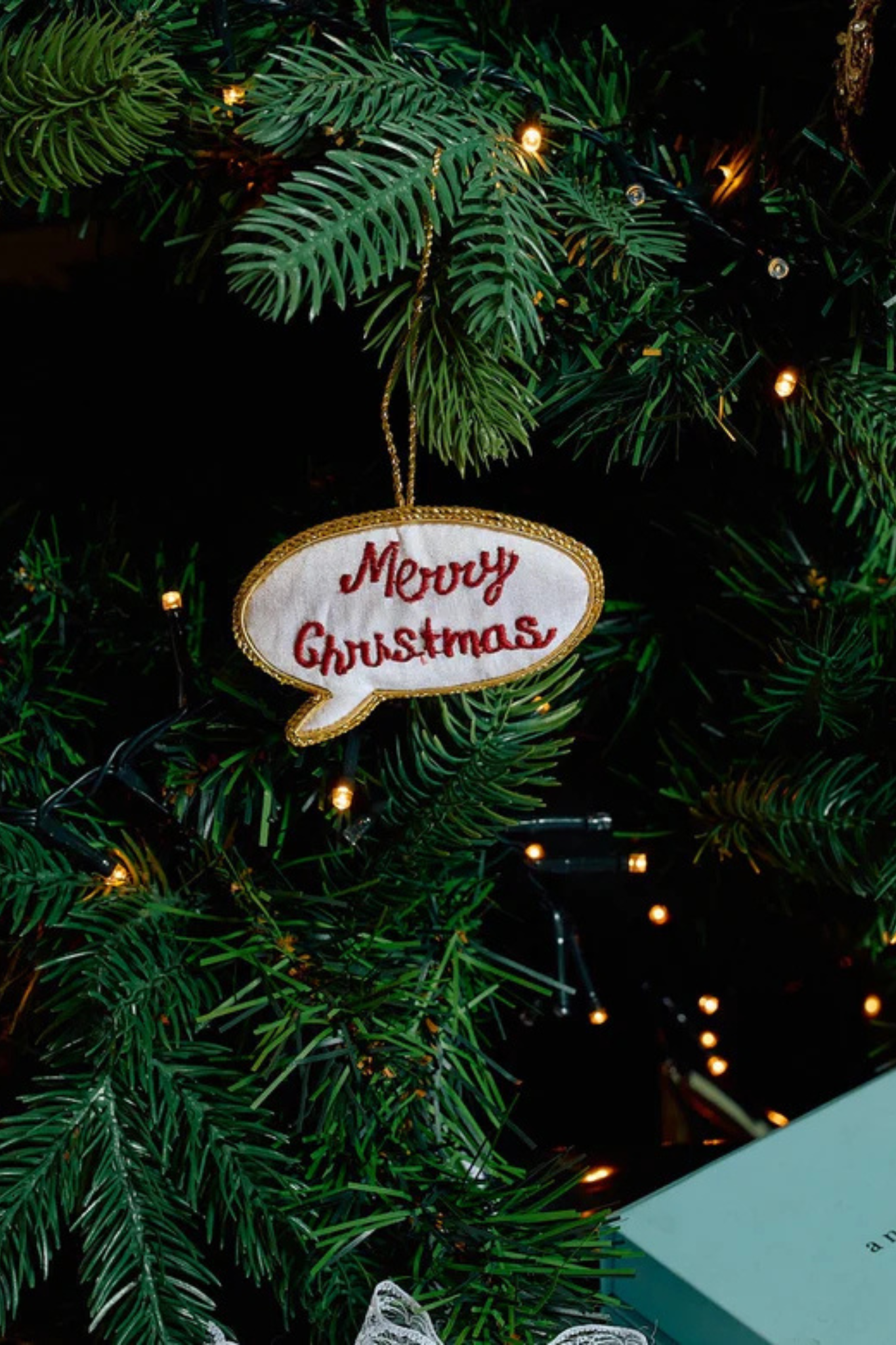 MERRY CHRISTMAS ORNAMENT