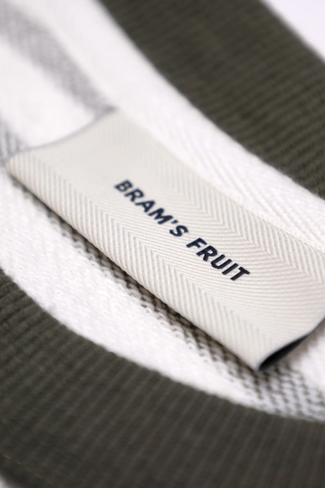 VARSITY STRIPED LONGSLEEVE - OLIVE GREEN