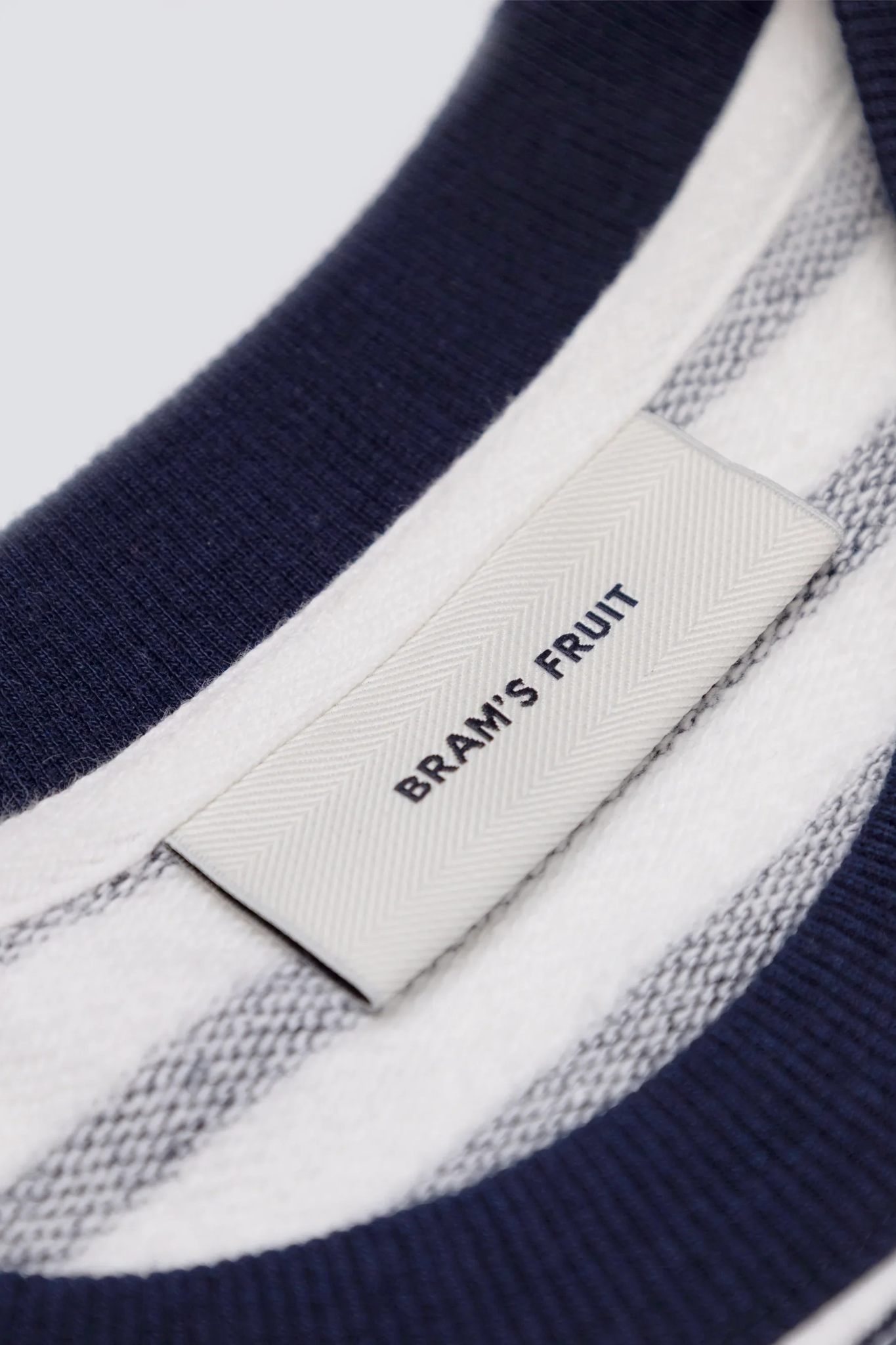 VARSITY STRIPED T-SHIRT - NAVY