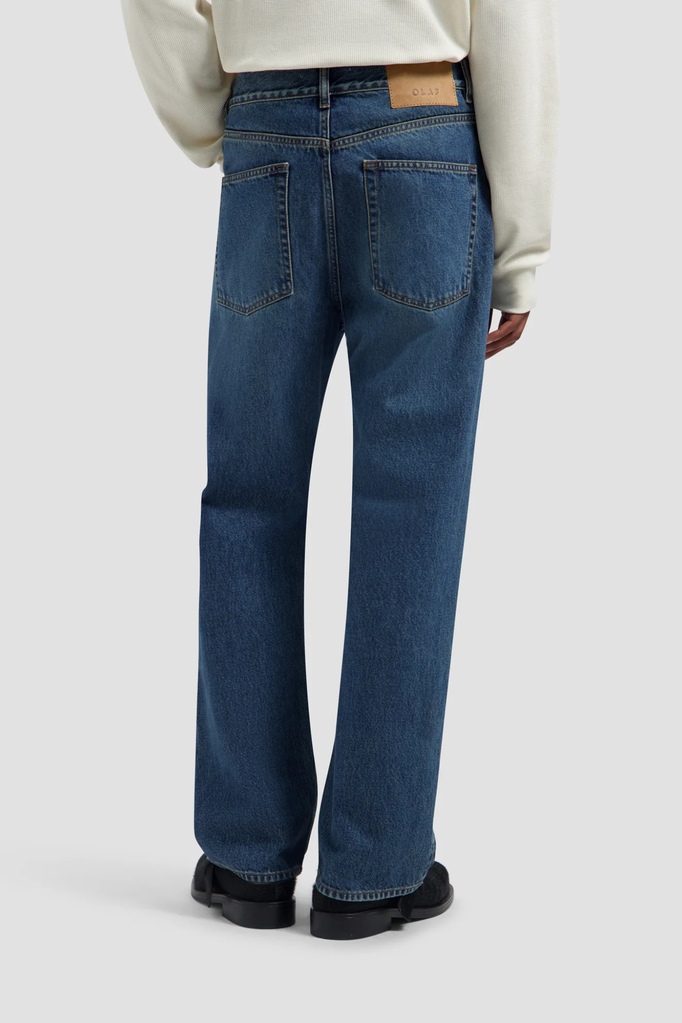 REGULAR DENIM PANT - MID BLUE