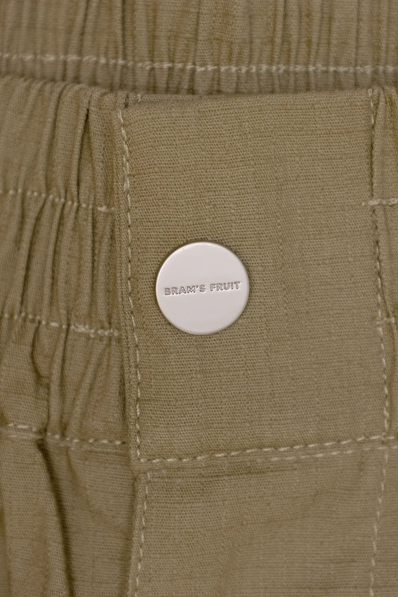 RIPSTOP TEXT LOGO SHORTS - OLIVE GREEN