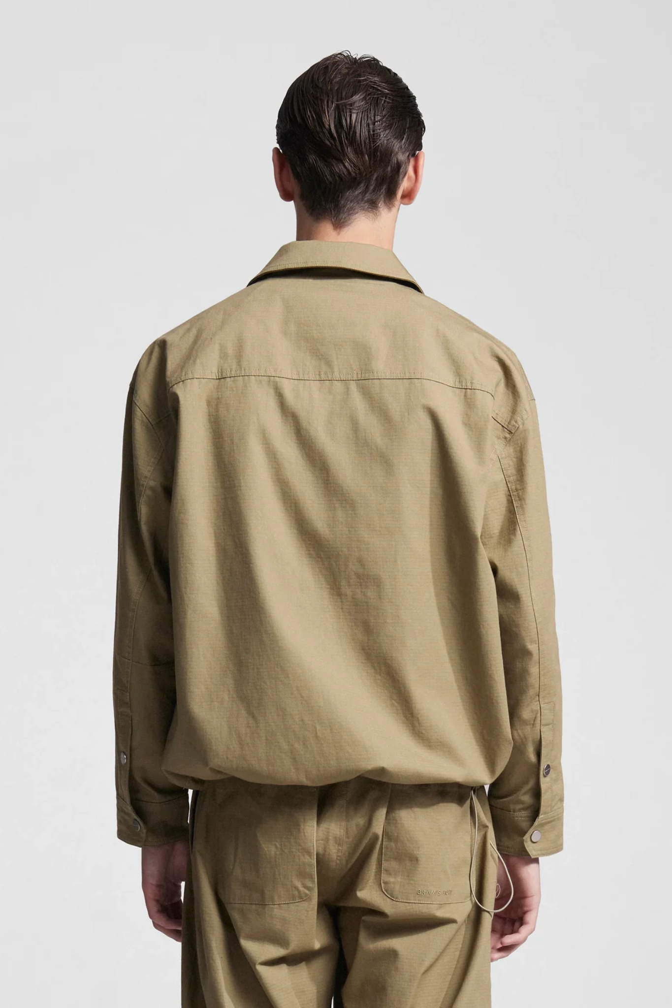 RIPSTOP TEXT LOGO JACKET - OLIVE GREEN
