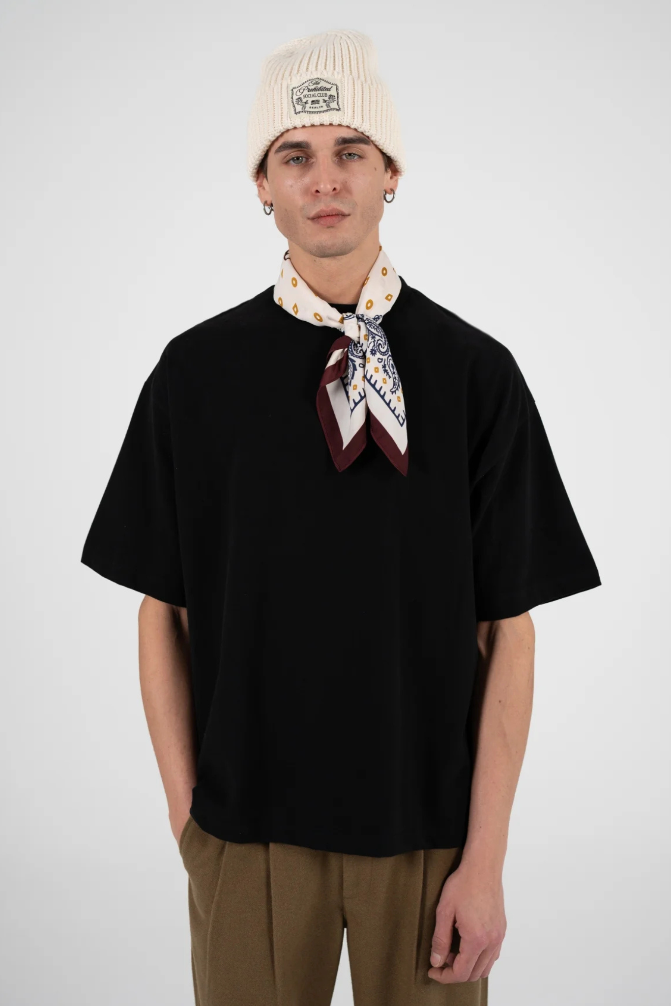 OVERSIZED T-SHIRT - BLACK