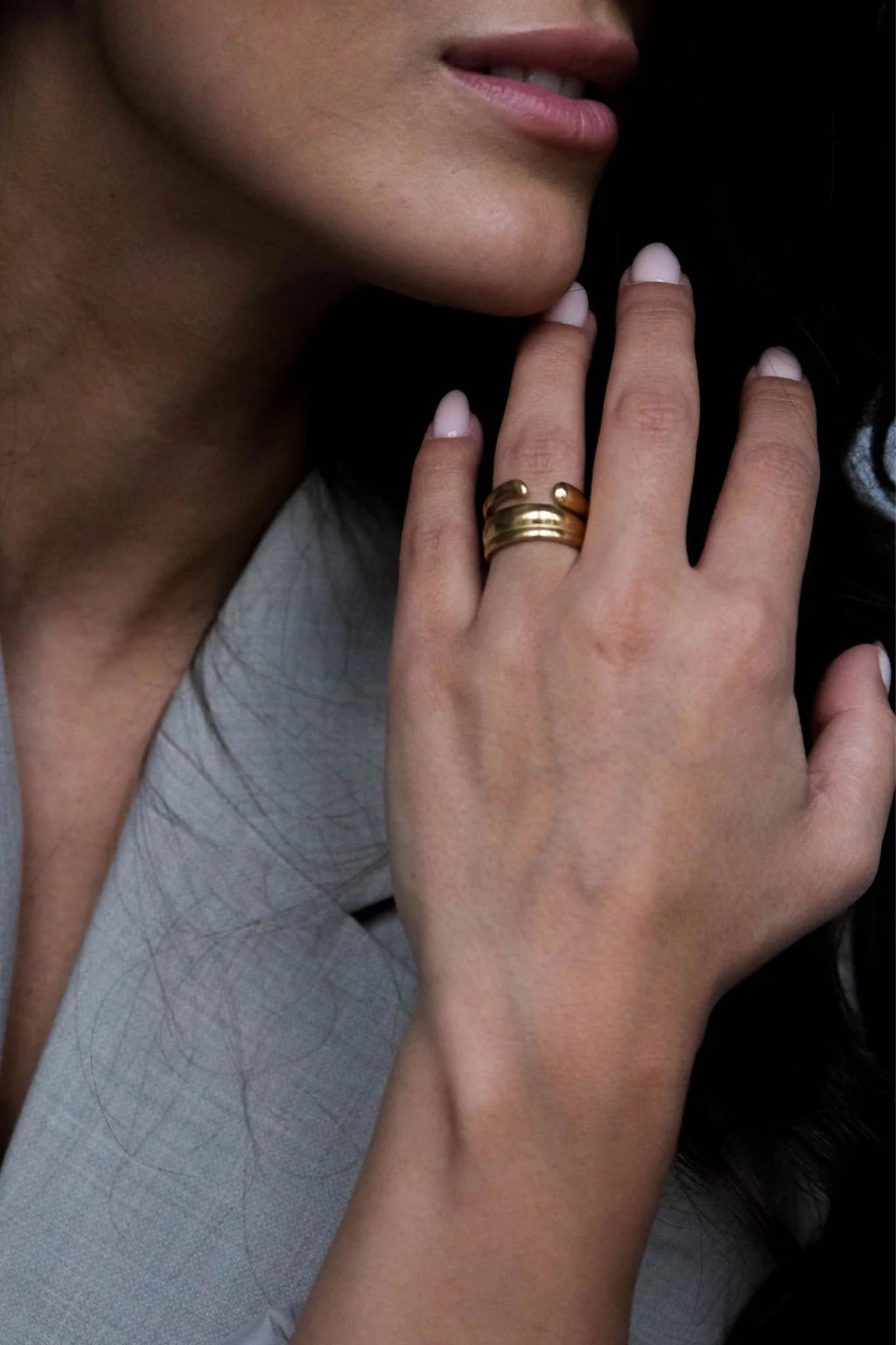 Maste nathan ring in gold.