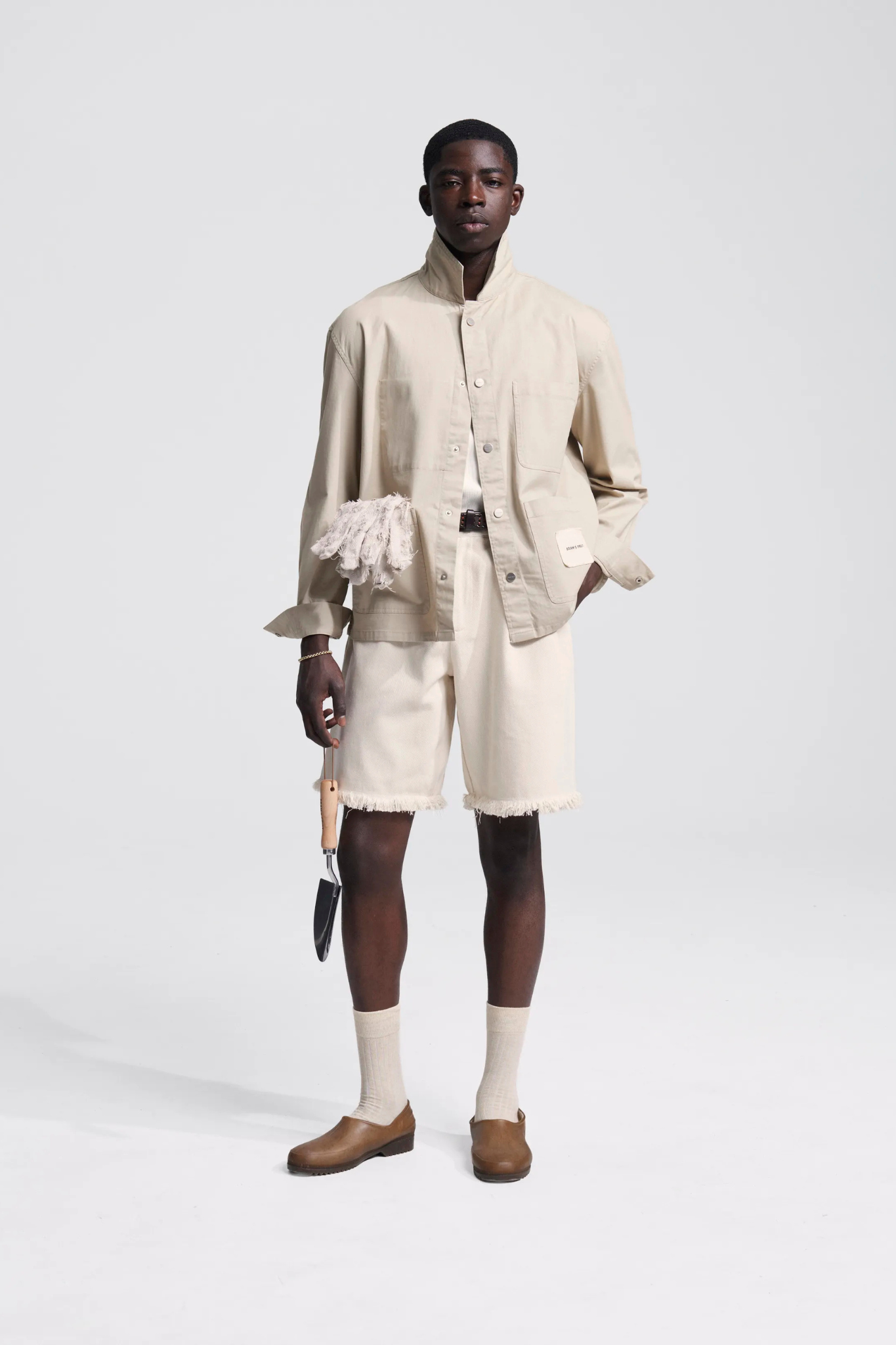 SIGNATURE RAGLAN HALF ZIP SWEATER