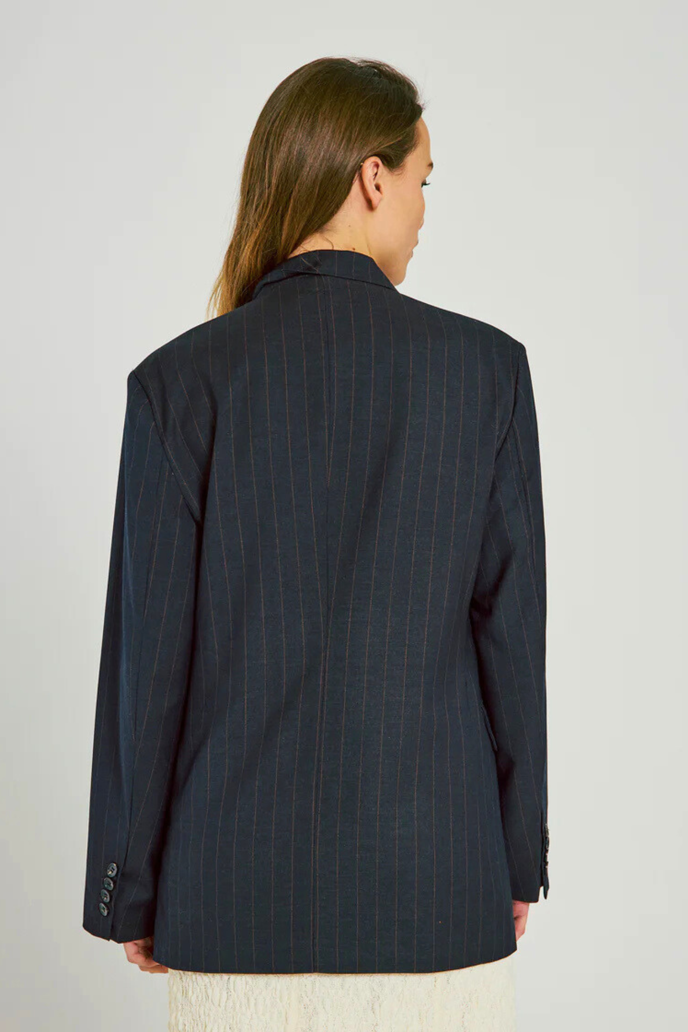 KANDRIA SHAPED BLAZER - BROWN SPINSTRIPE