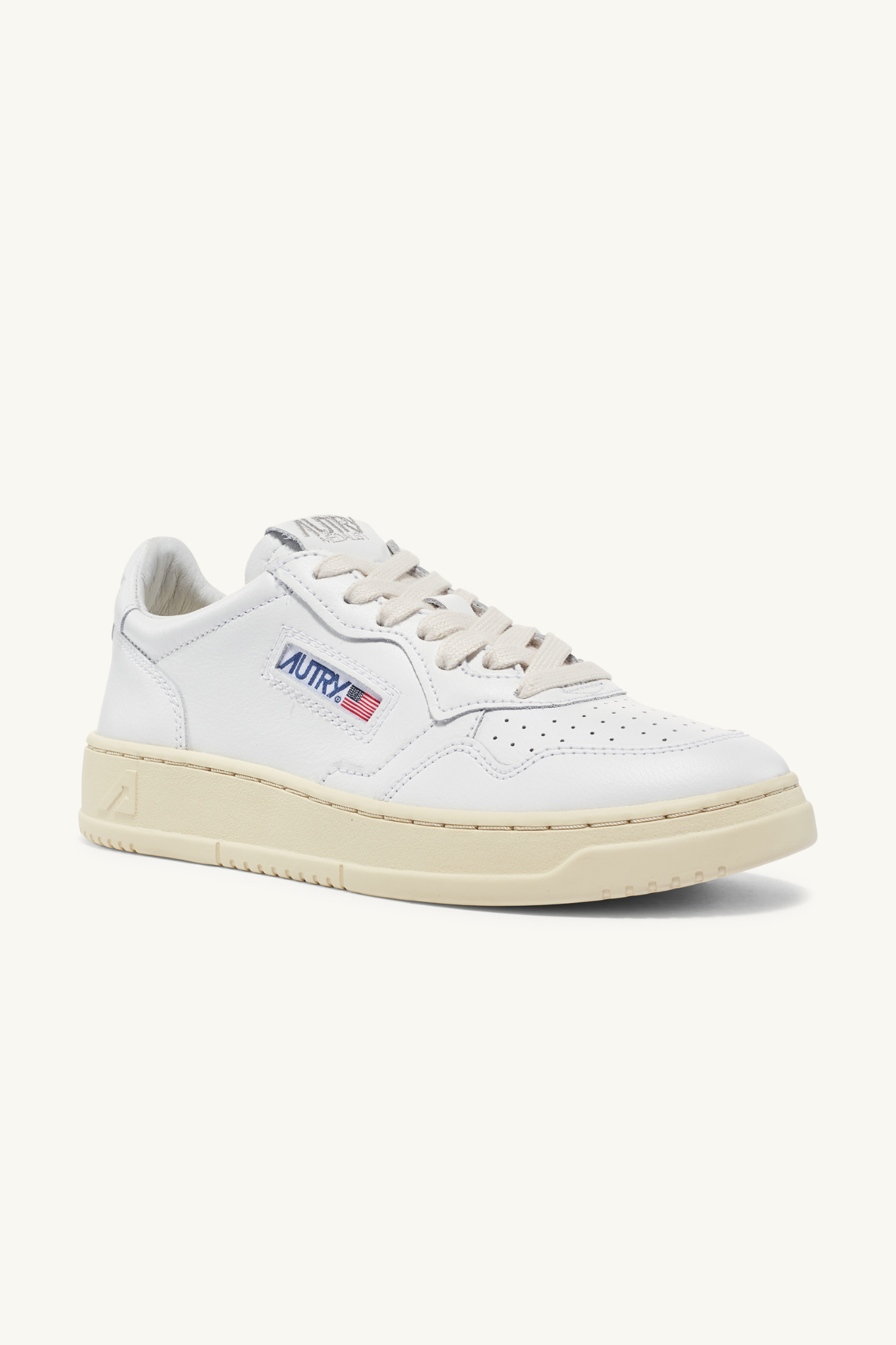 AULW-LL15 - MEDALIST LOW SNEAKERS IN LEATHER WHITE