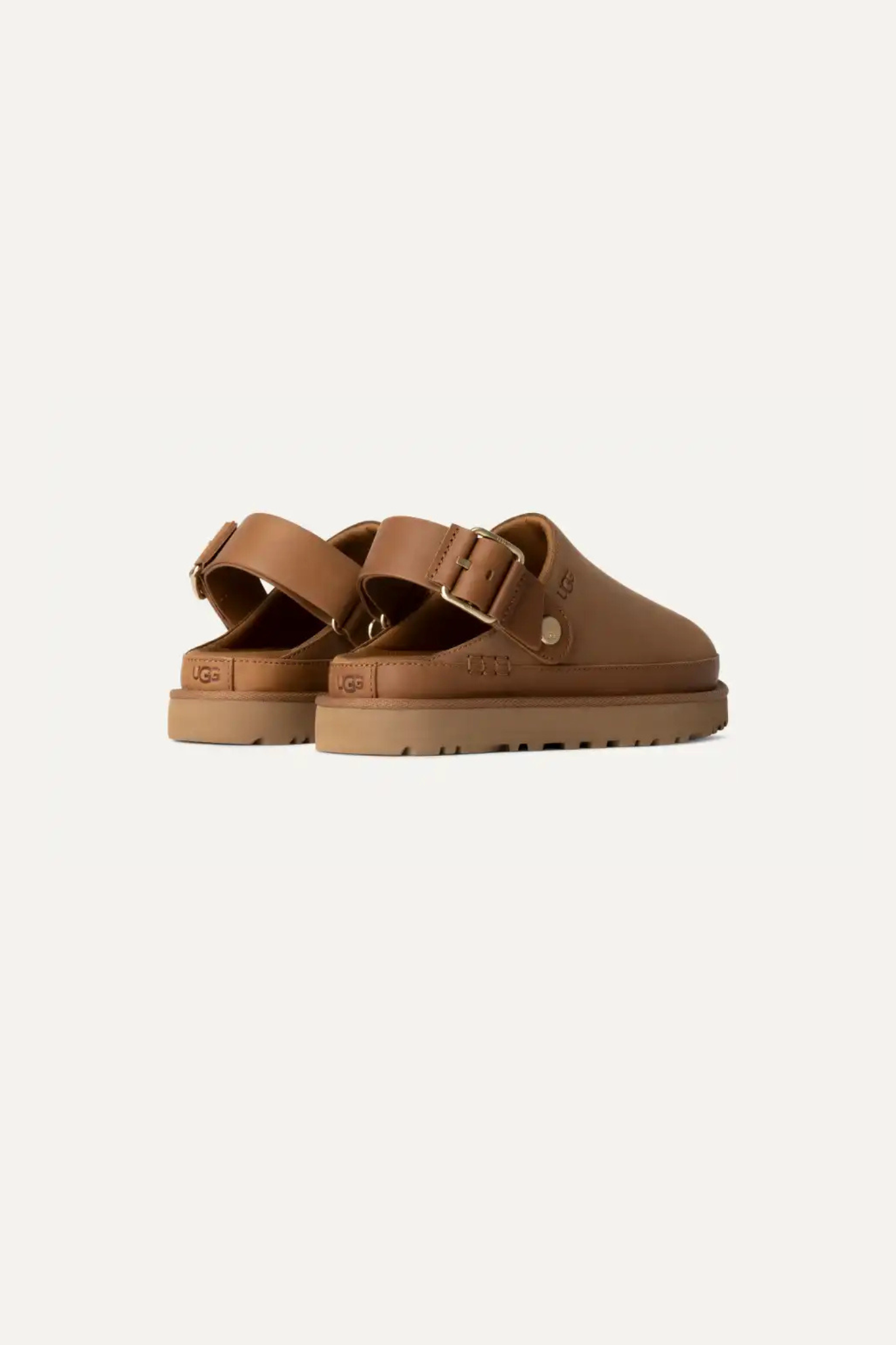 UGG women goldenstar villa clog in chestnut. Back view
