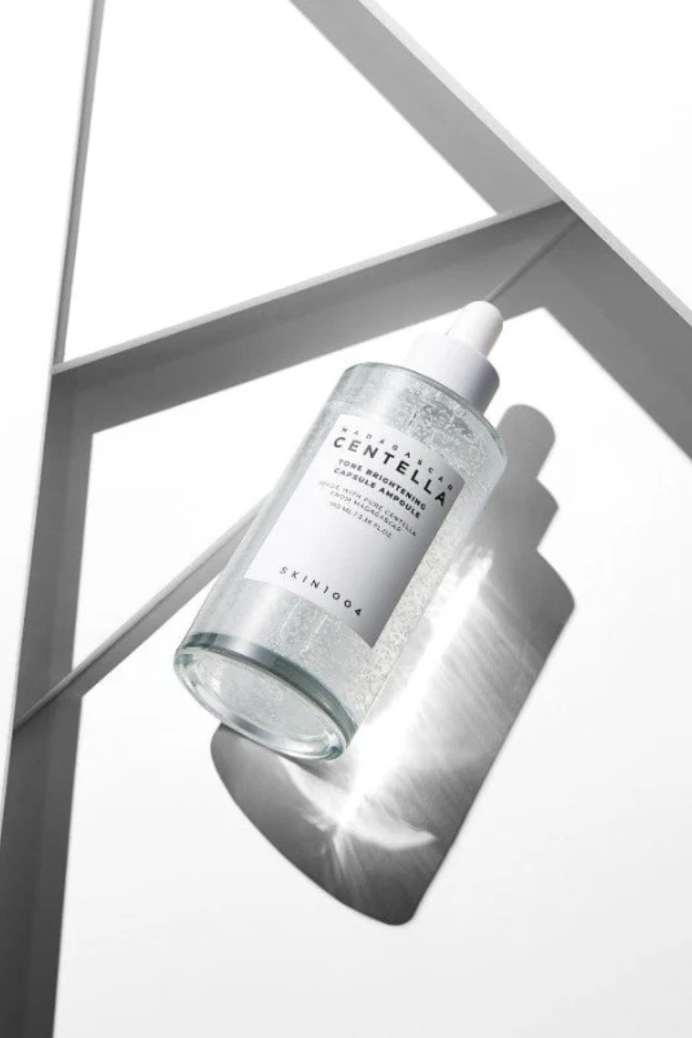 MADAGASCAR CENTELLA TONE BRIGHTENING CAPSULE AMPOULE 100ML