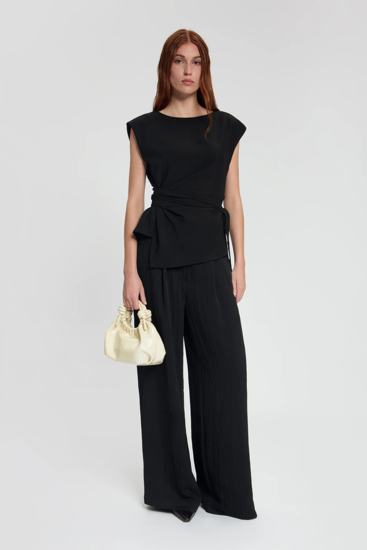 MADDIE TIE TOP - BLACK