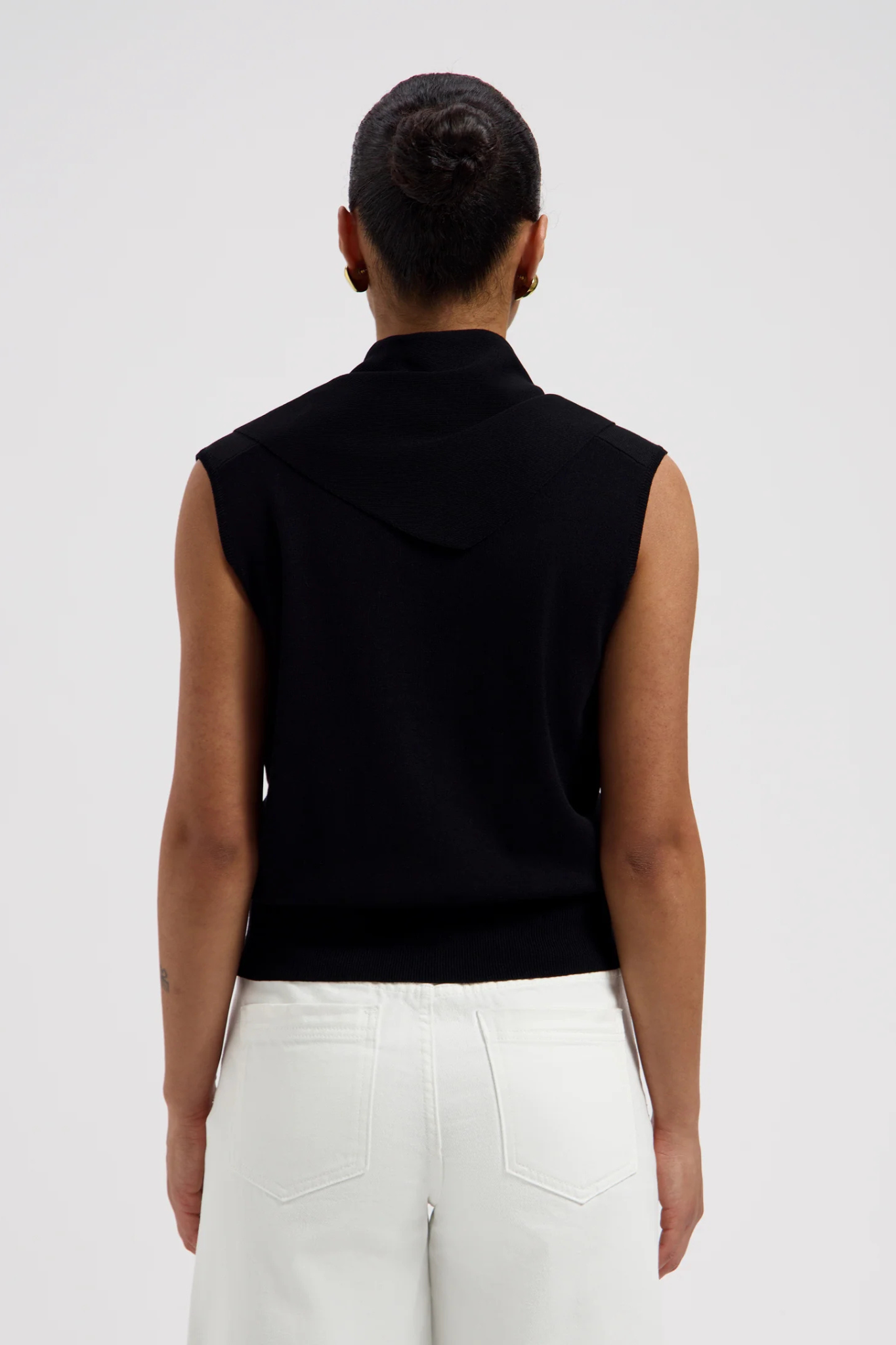 NIKA SCARF TOP - BLACK