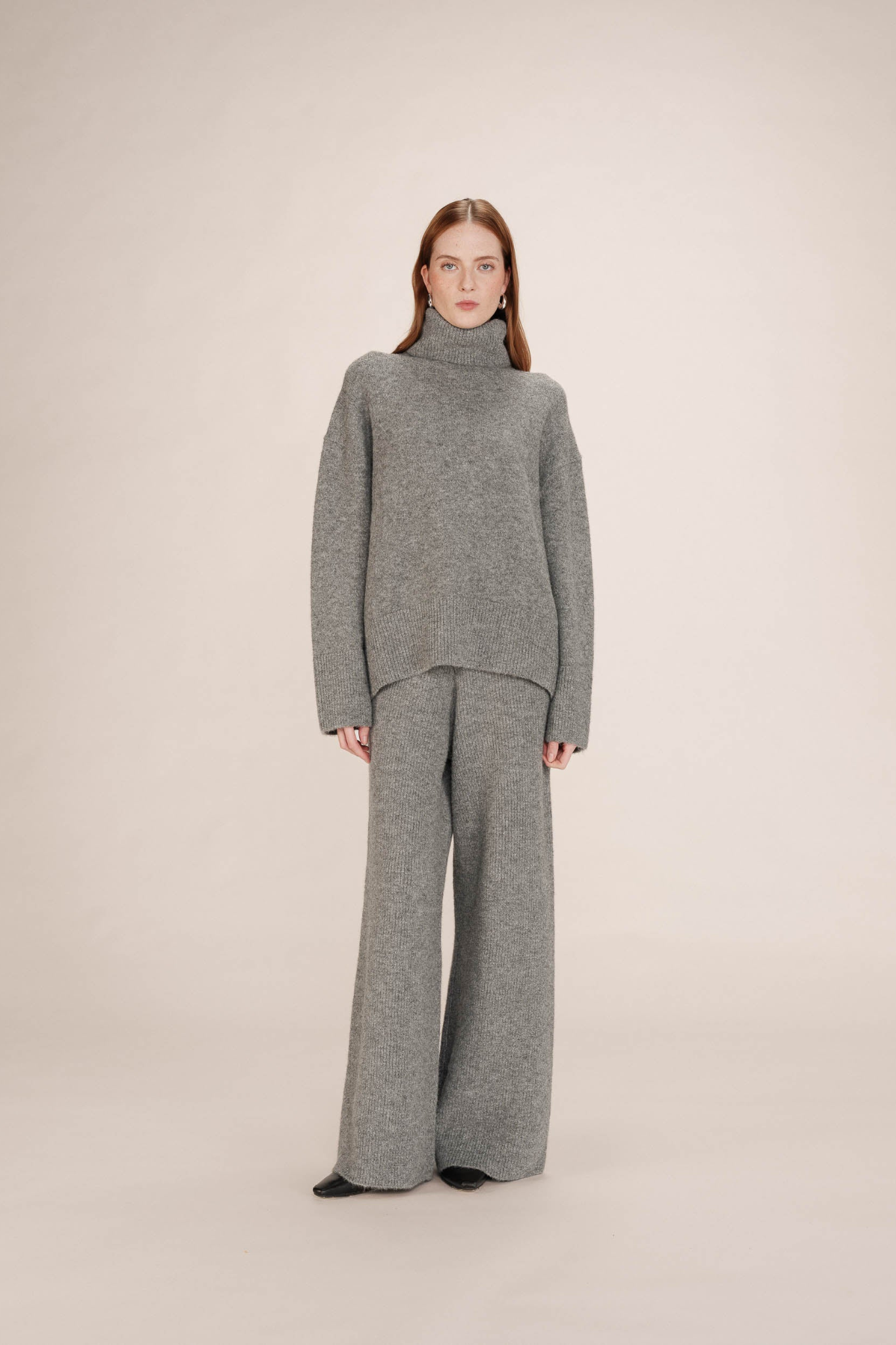 TAXI KNIT - GREY