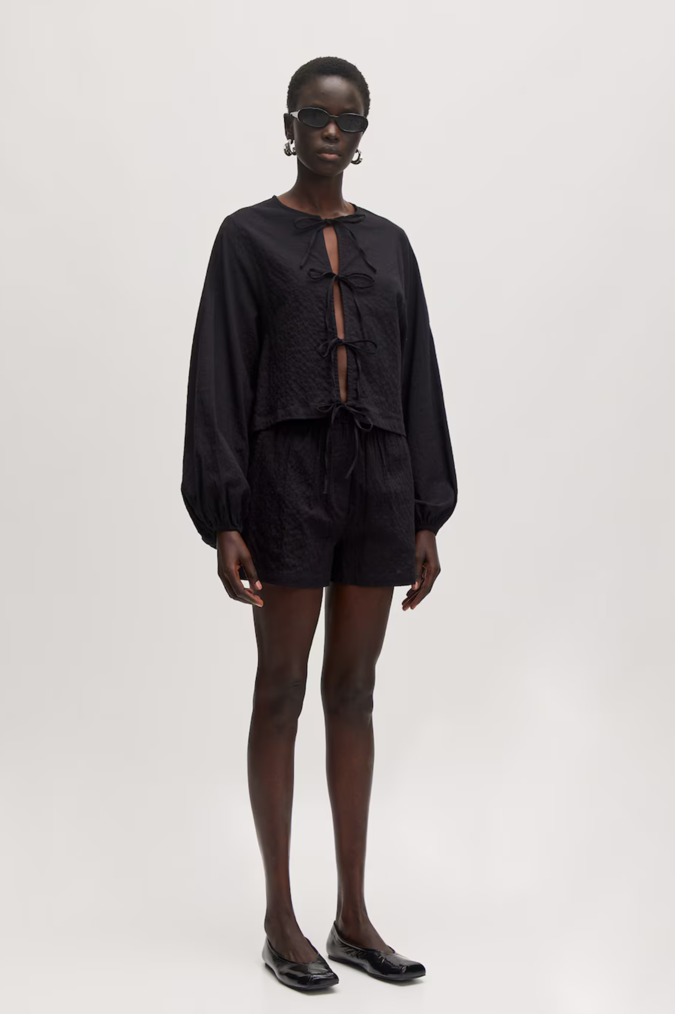 EDNA SHORT - BLACK