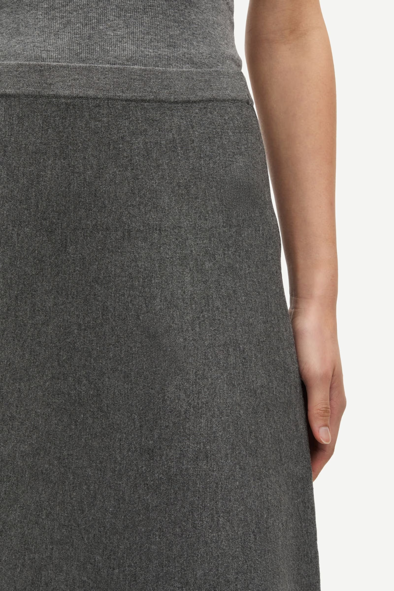 LULA SKIRT - DARK GREY
