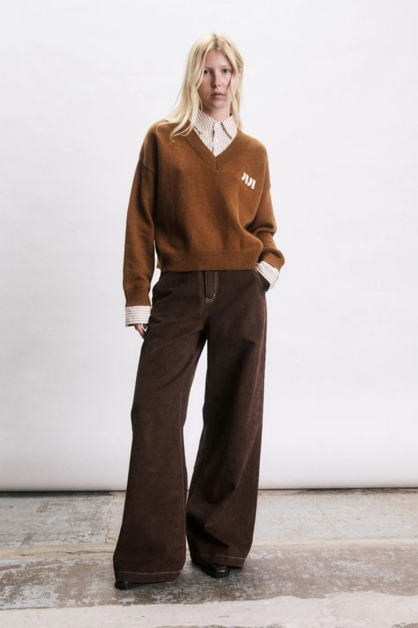 DEREK SWEATER - KHAKI