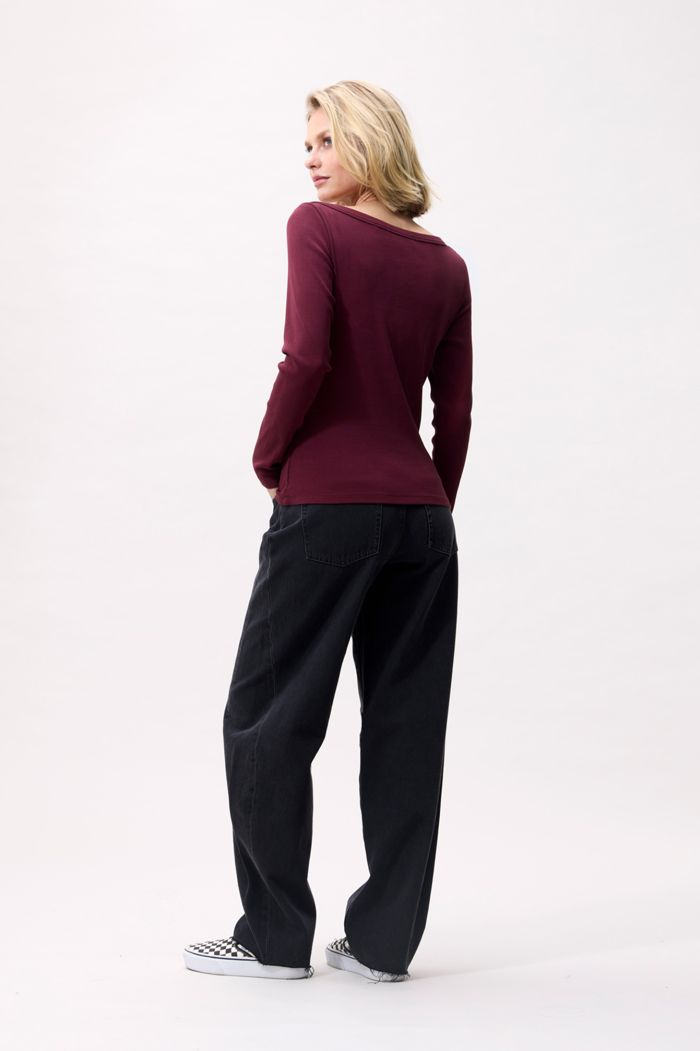 BOATNECK RIB LONG SLEEVE T-SHIRT - MERLOT